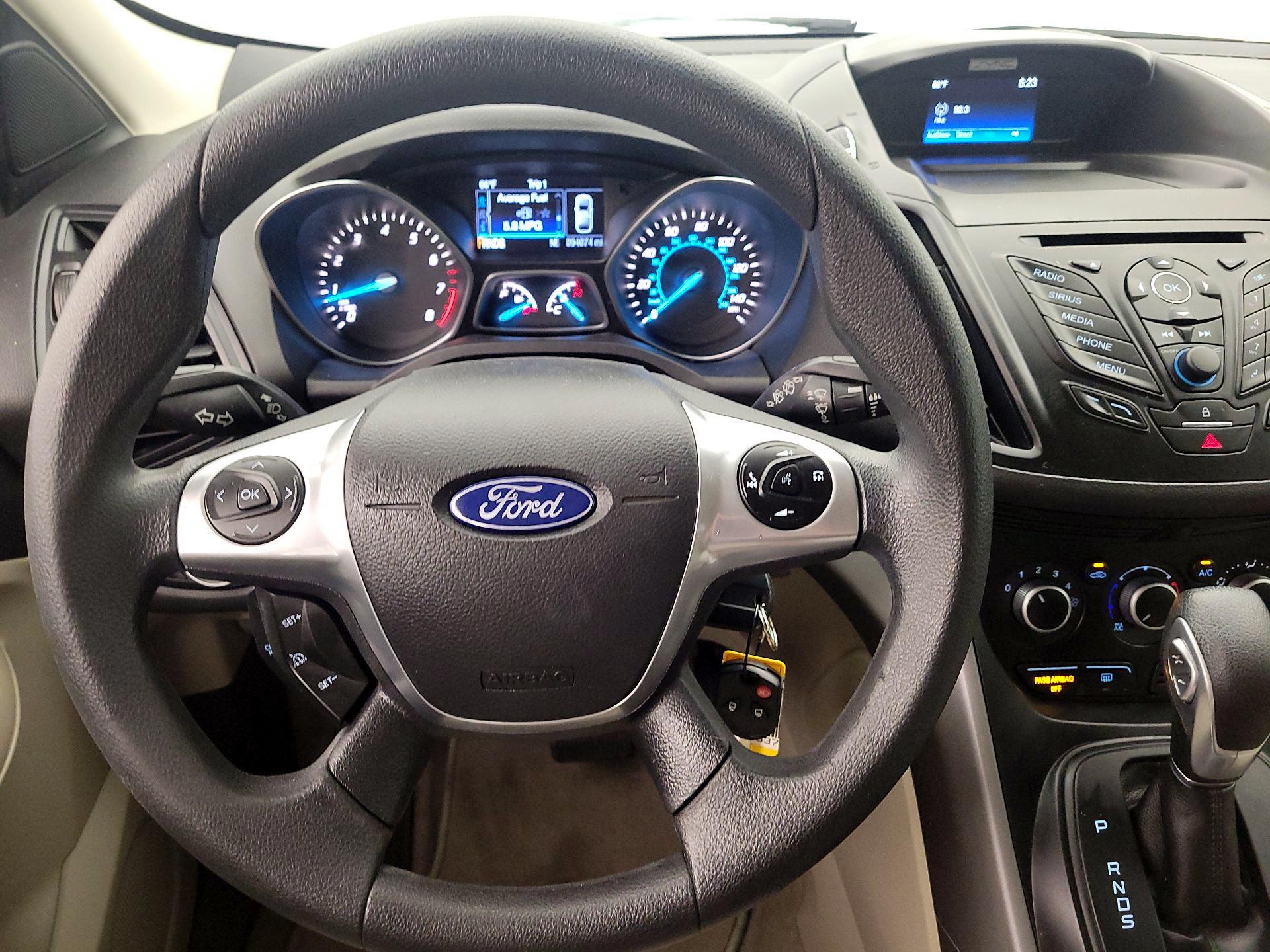 Thumbnail: 2016 Ford Escape - 10