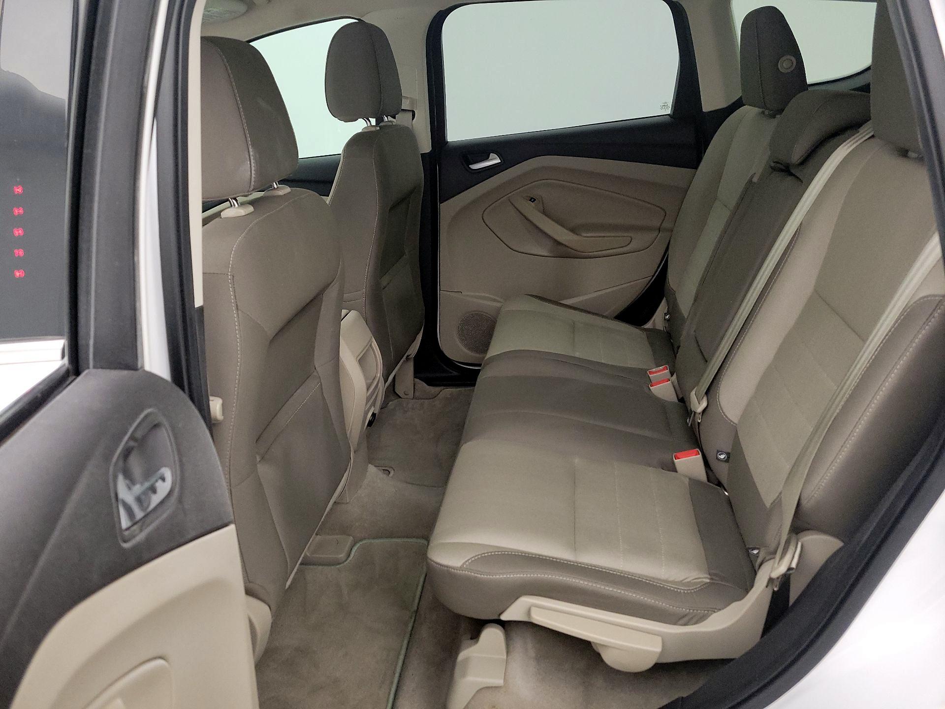 Thumbnail: 2016 Ford Escape - 19