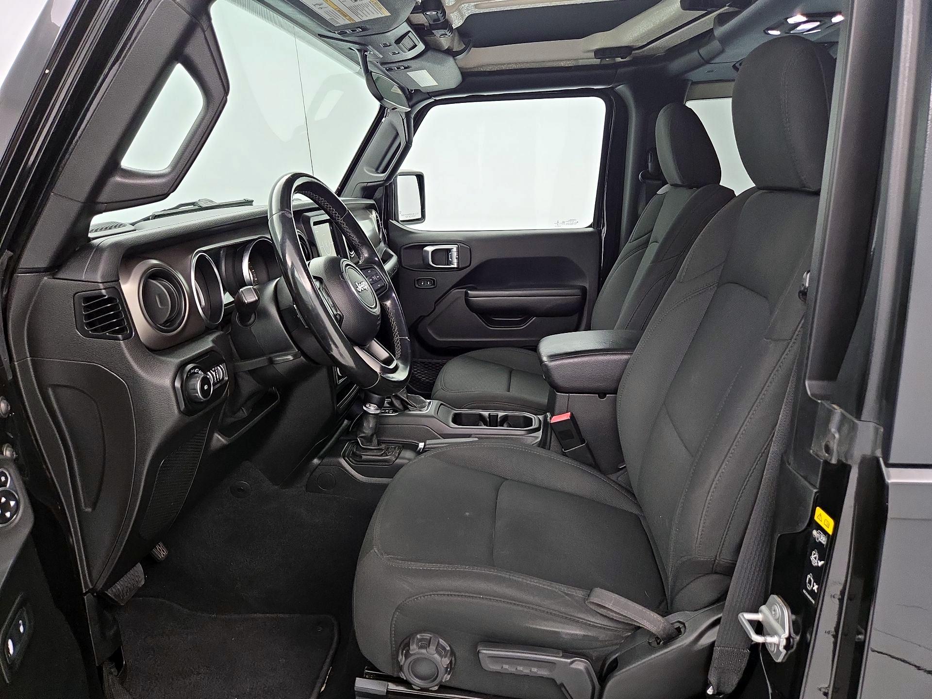Thumbnail: 2020 Jeep Wrangler - 11