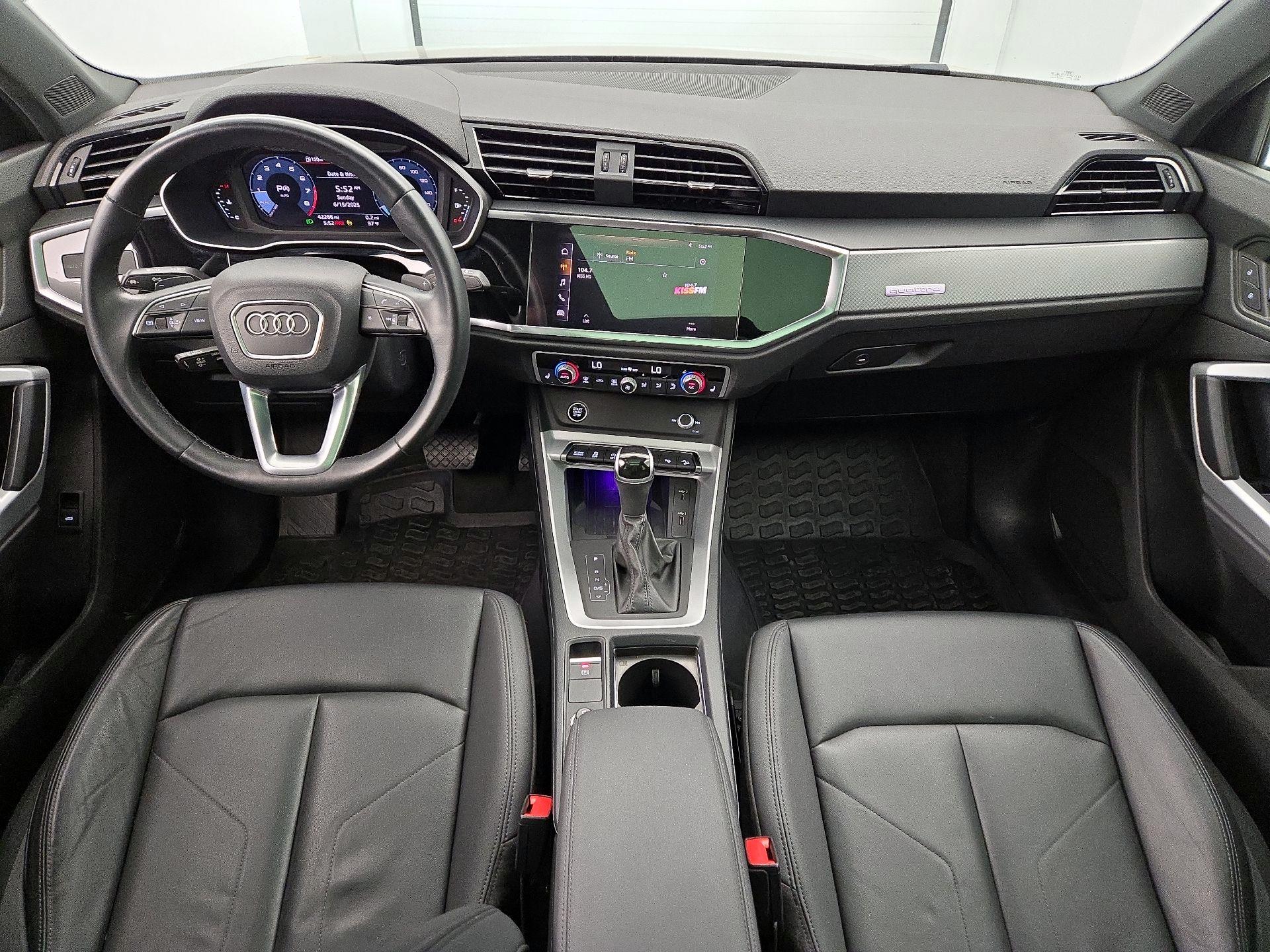 Thumbnail: 2021 Audi Q3 - 9