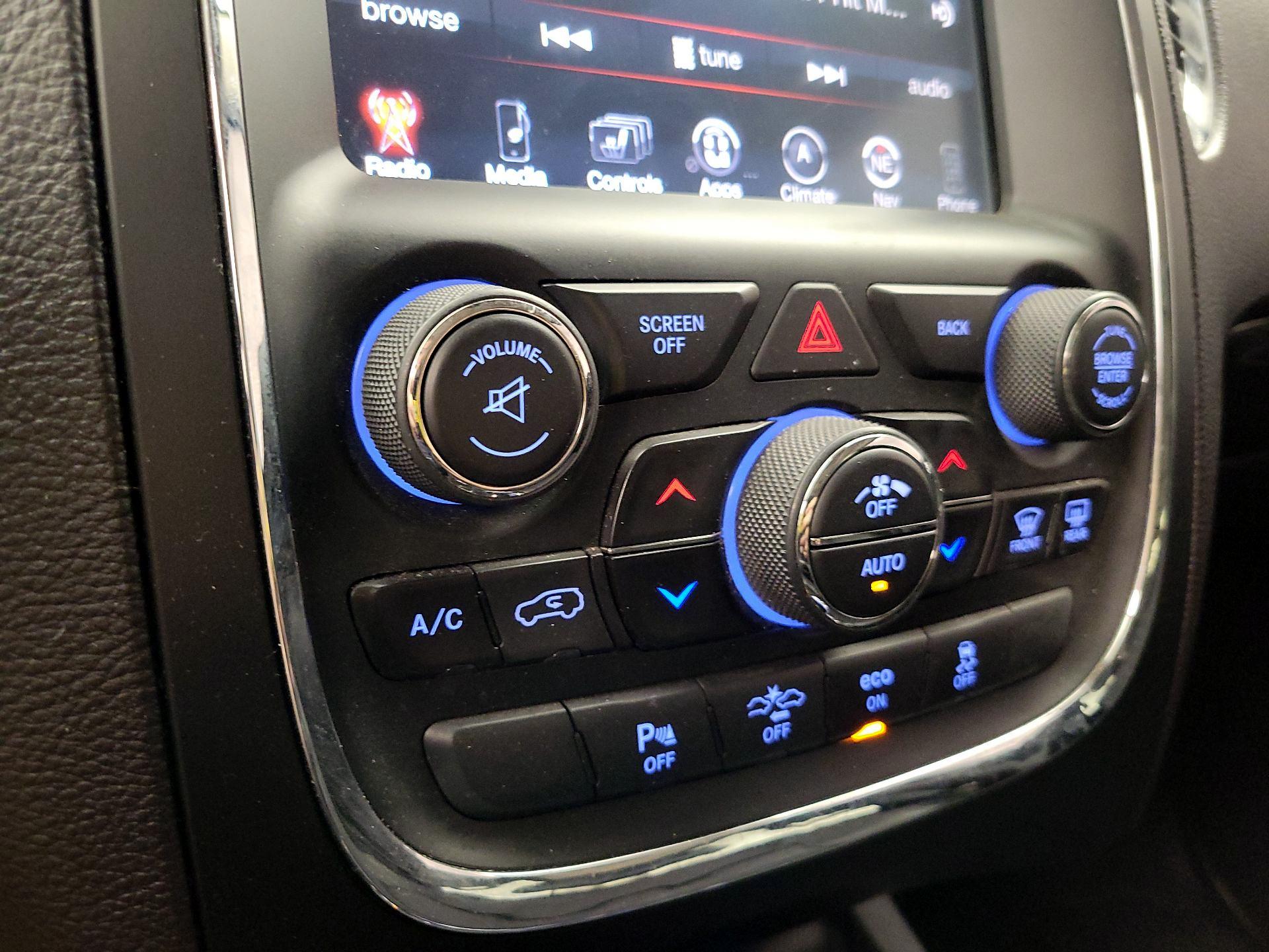 Thumbnail: 2014 Dodge Durango - 16