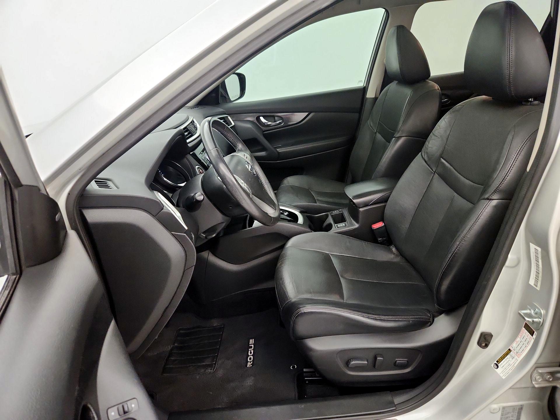 Thumbnail: 2014 Nissan Rogue - 11