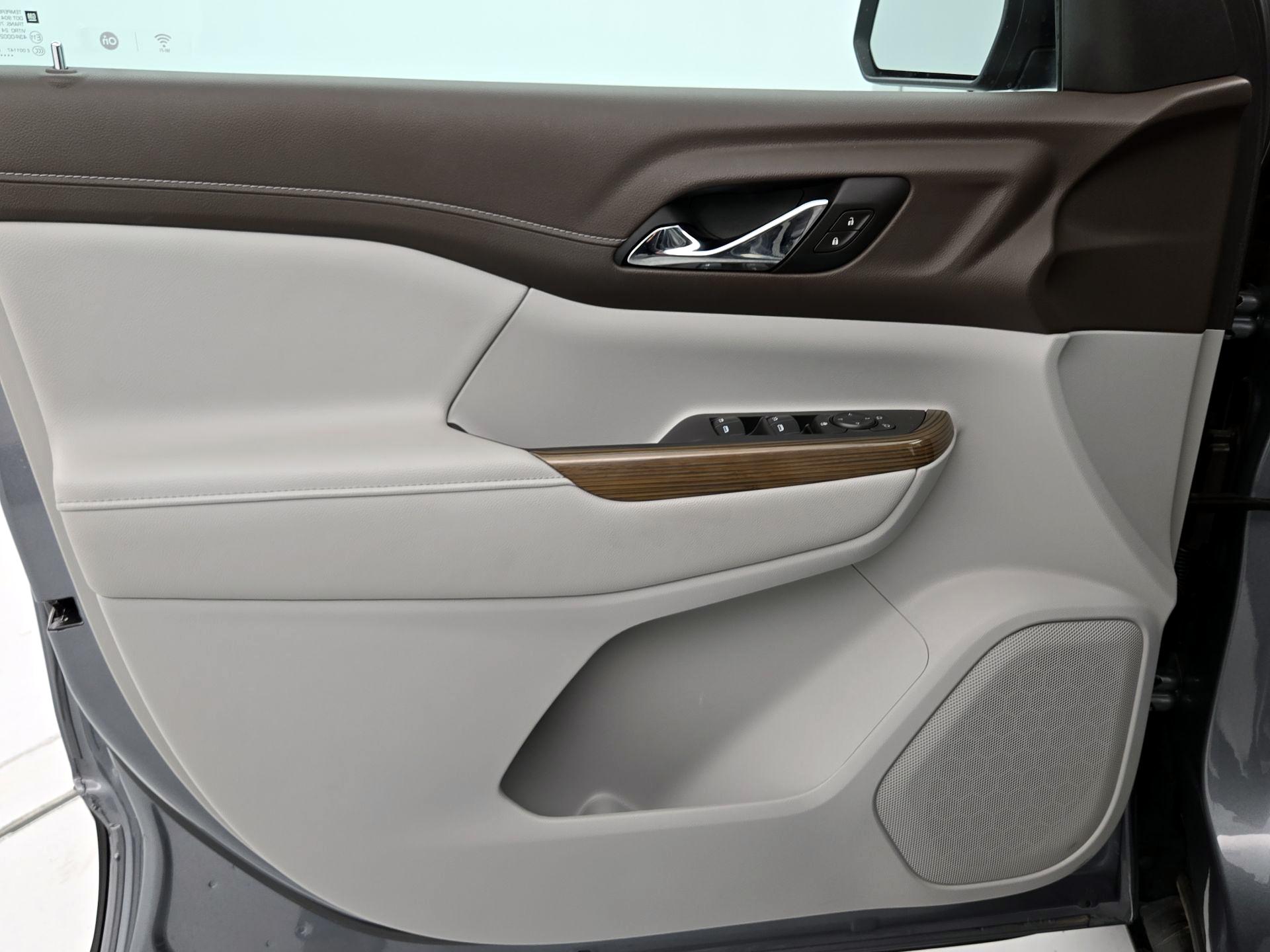 Thumbnail: 2021 GMC Acadia - 12