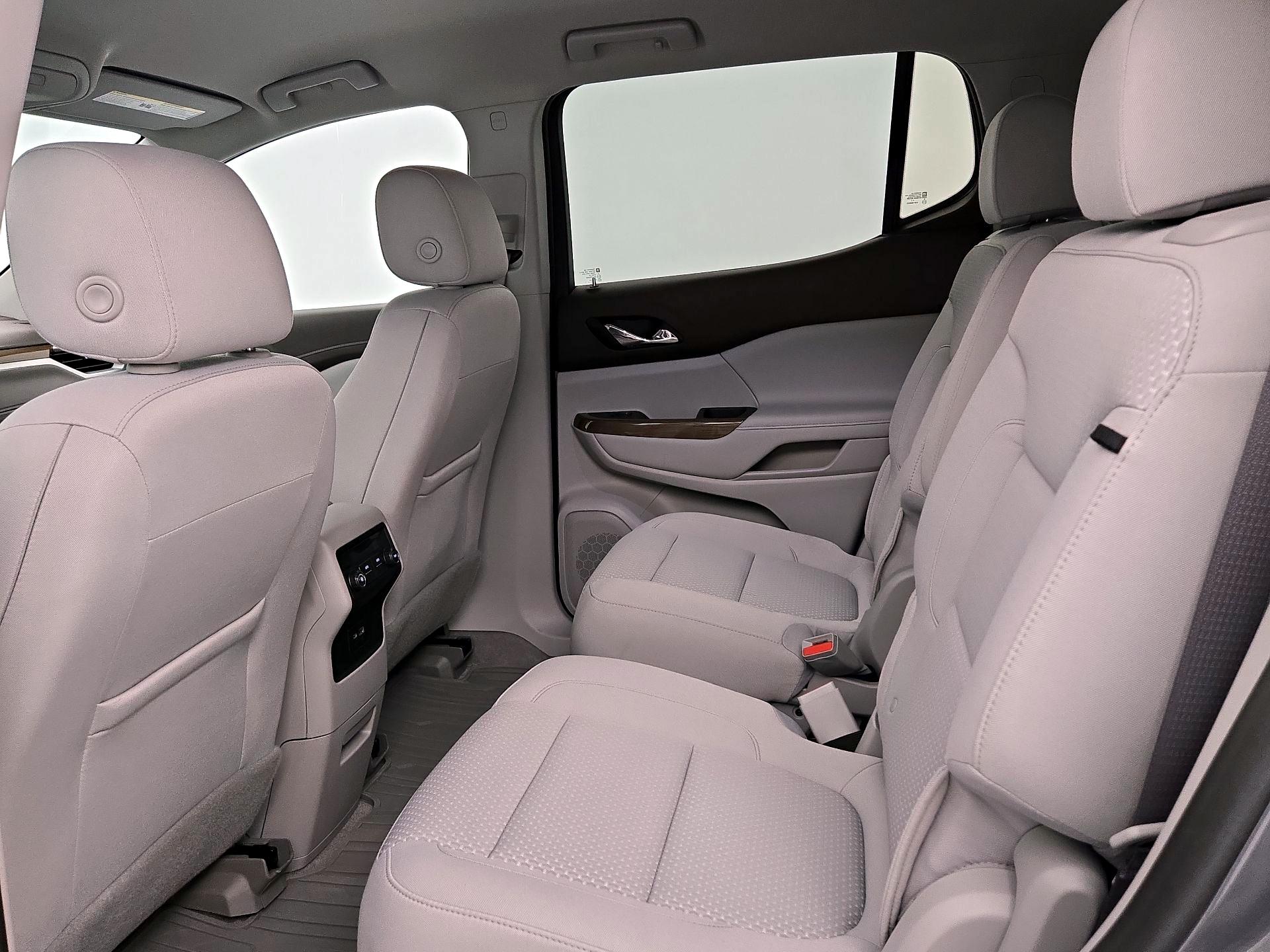 Thumbnail: 2021 GMC Acadia - 19