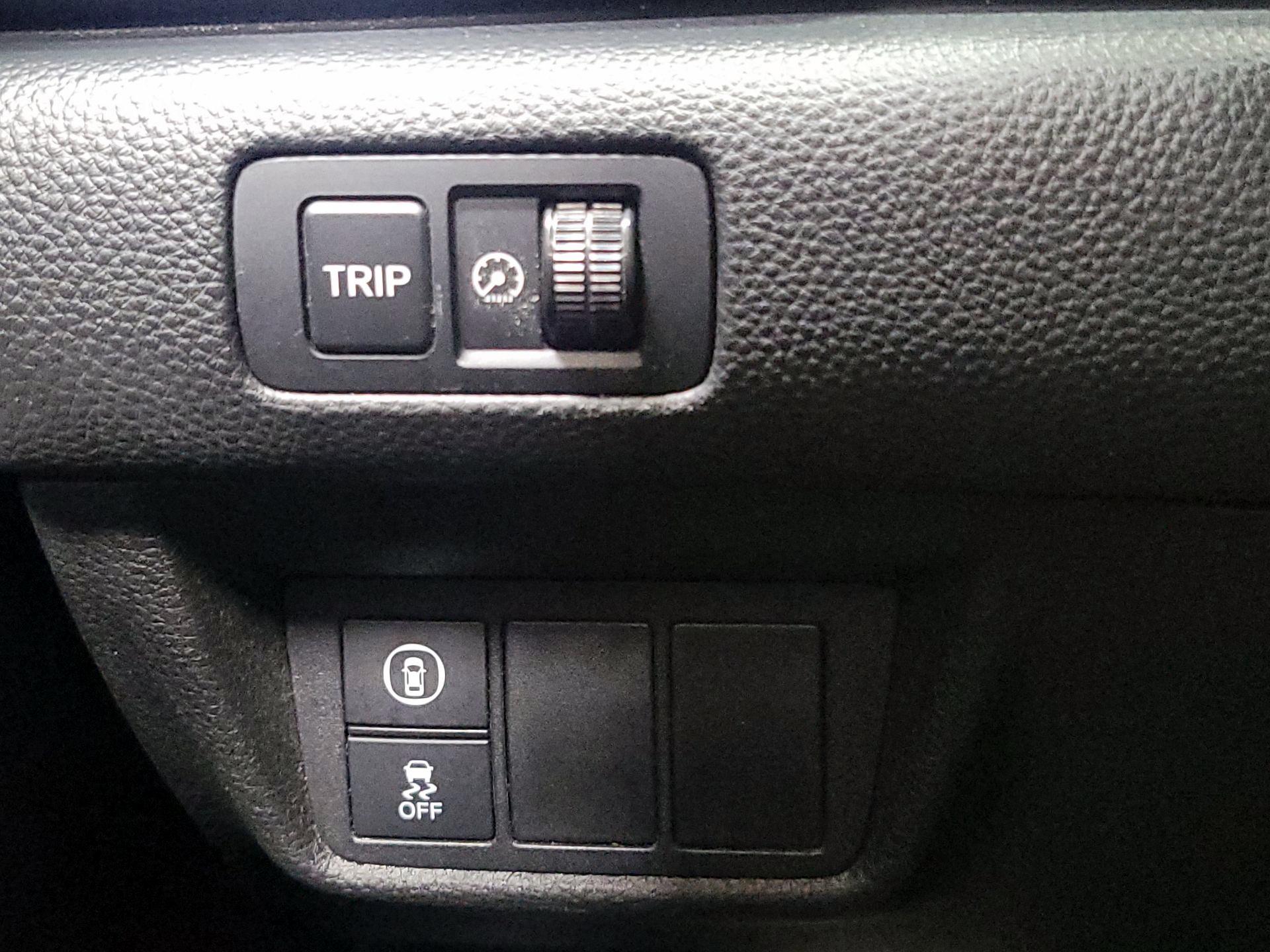 Thumbnail: 2022 Honda Accord - 13