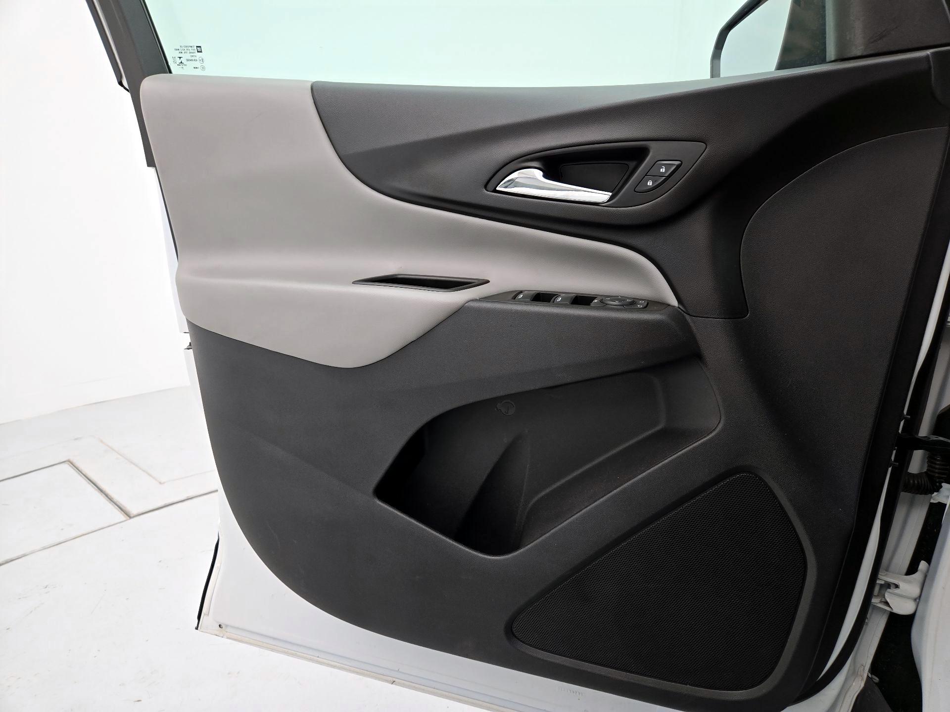 Thumbnail: 2021 Chevrolet Equinox - 12