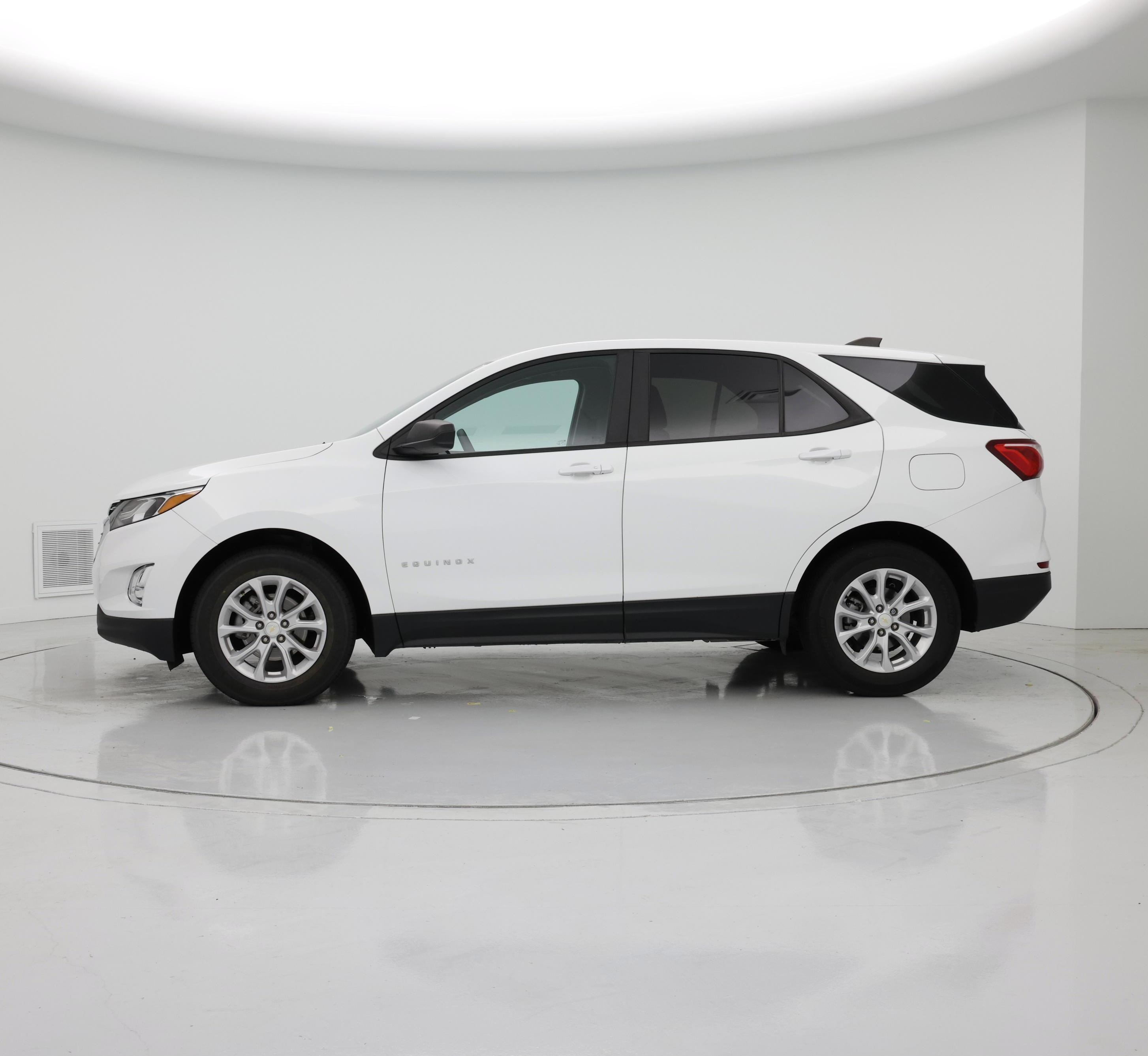 Thumbnail: 2021 Chevrolet Equinox - 3