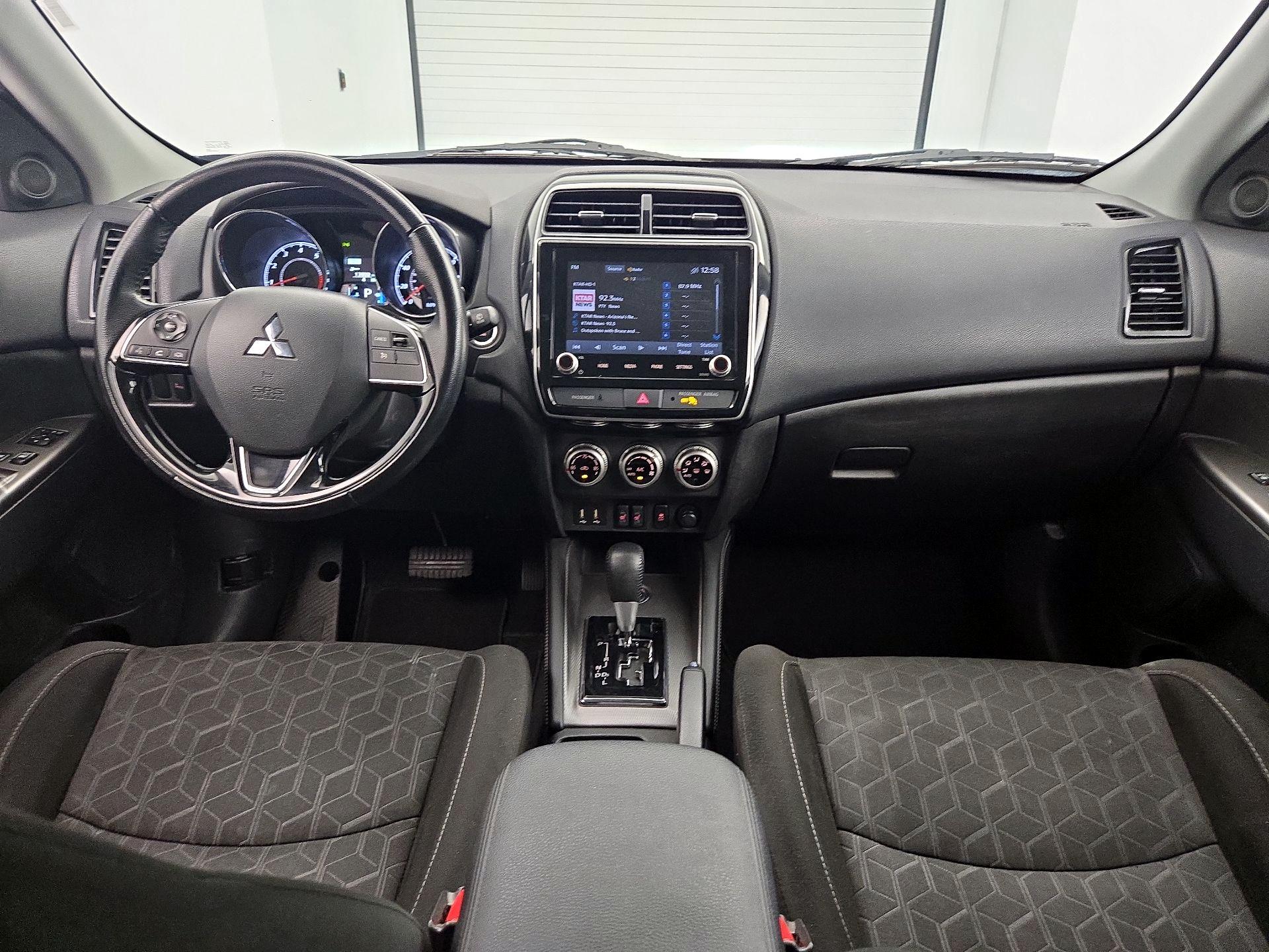 Thumbnail: 2021 Mitsubishi Outlander Sport - 9