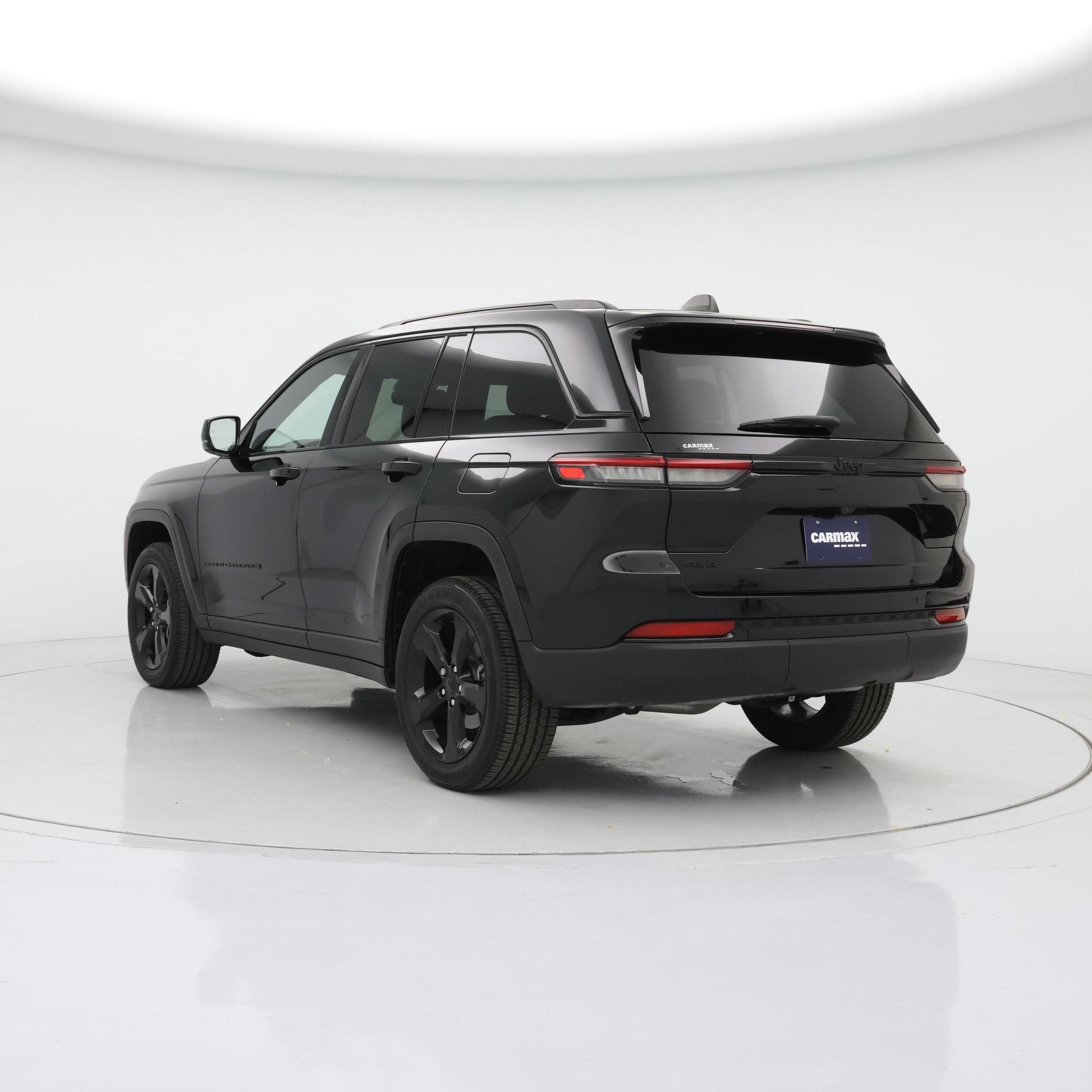 Thumbnail: 2023 Jeep Grand Cherokee - 2