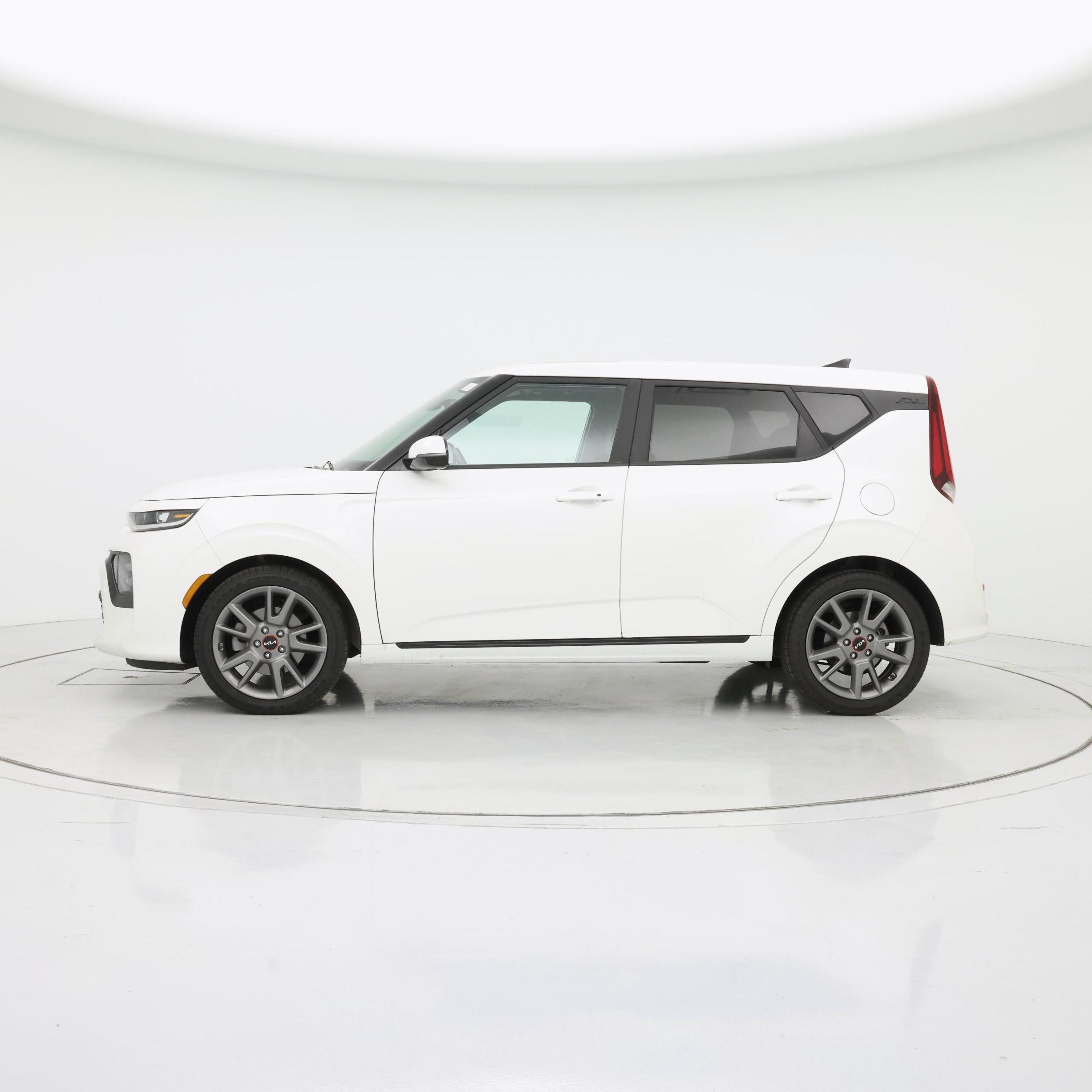 Thumbnail: 2022 Kia Soul - 3