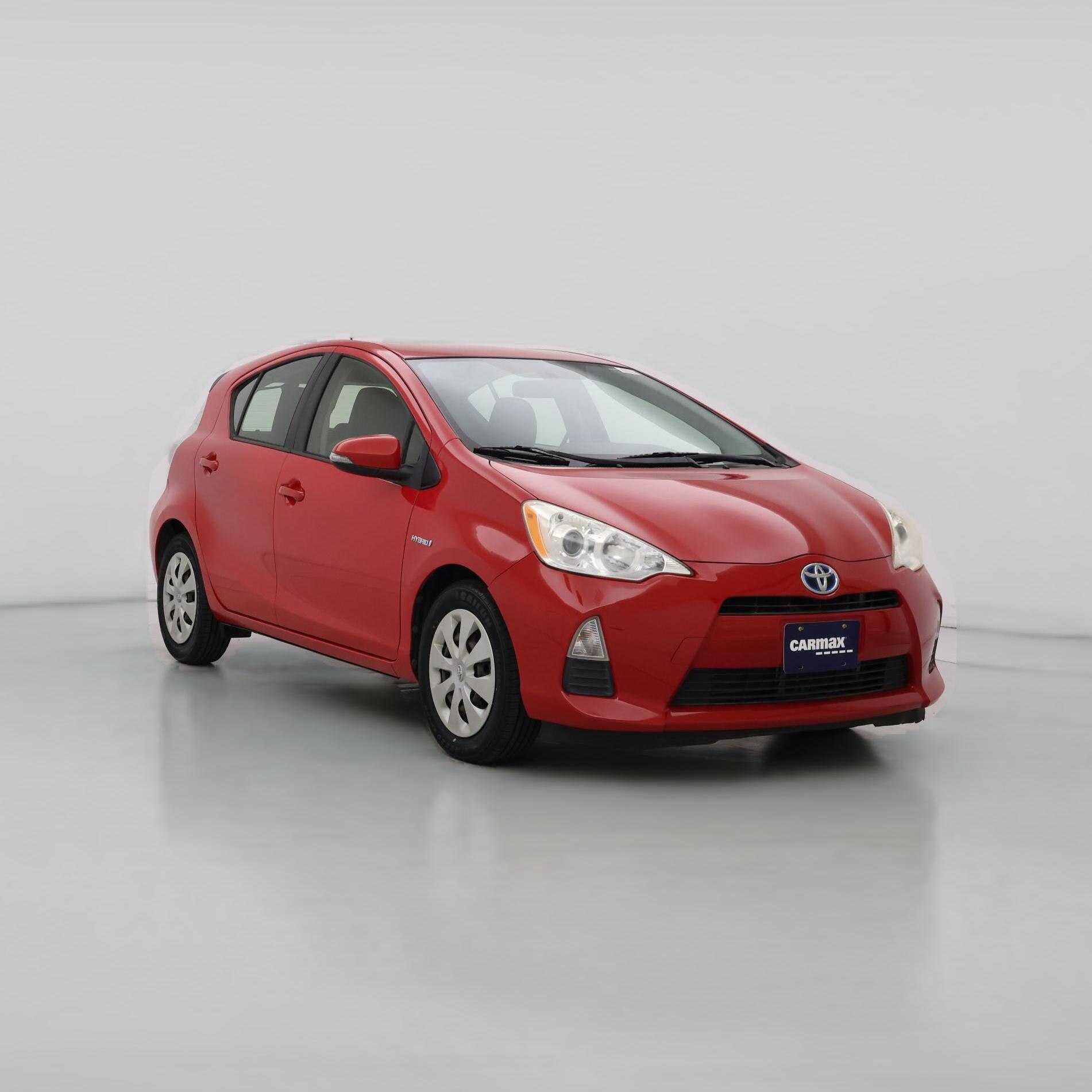 Thumbnail: 2013 Toyota Prius c - 1