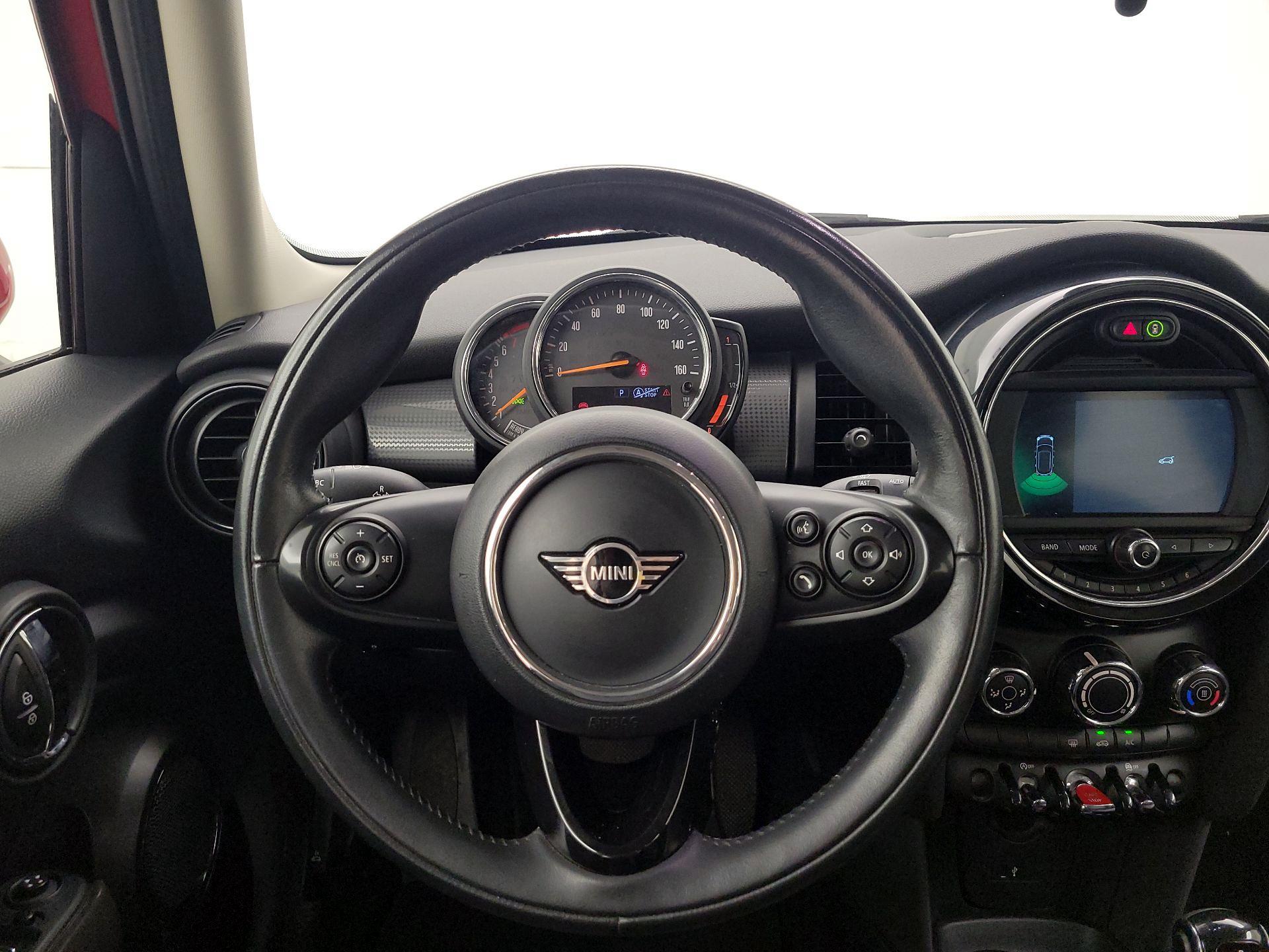 Thumbnail: 2020 MINI Cooper Hardtop - 10