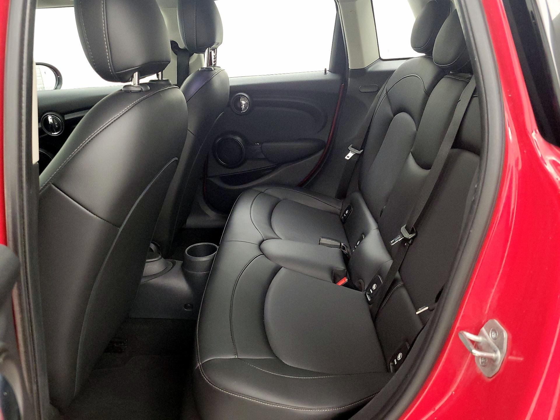 Thumbnail: 2020 MINI Cooper Hardtop - 19