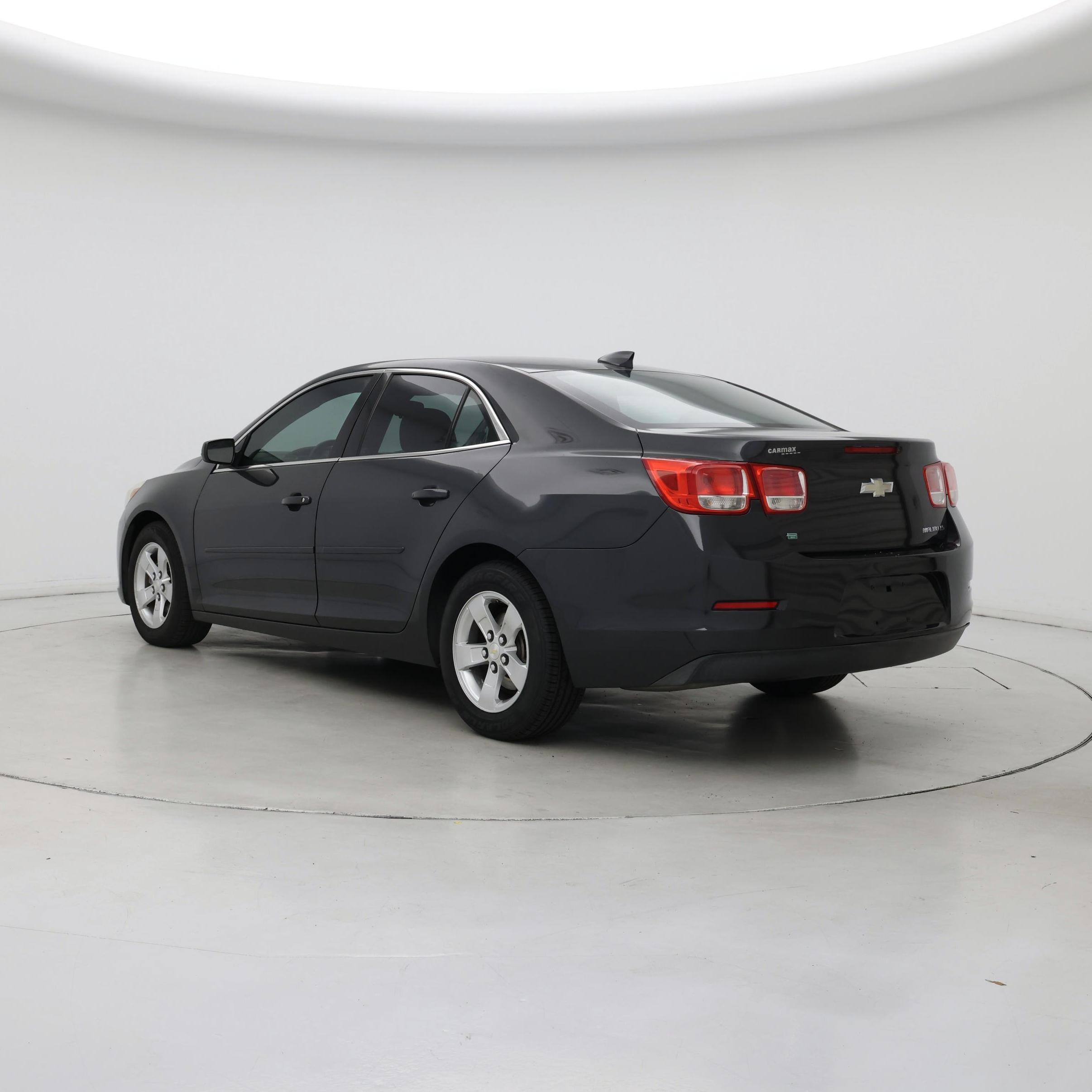 Thumbnail: 2015 Chevrolet Malibu - 2