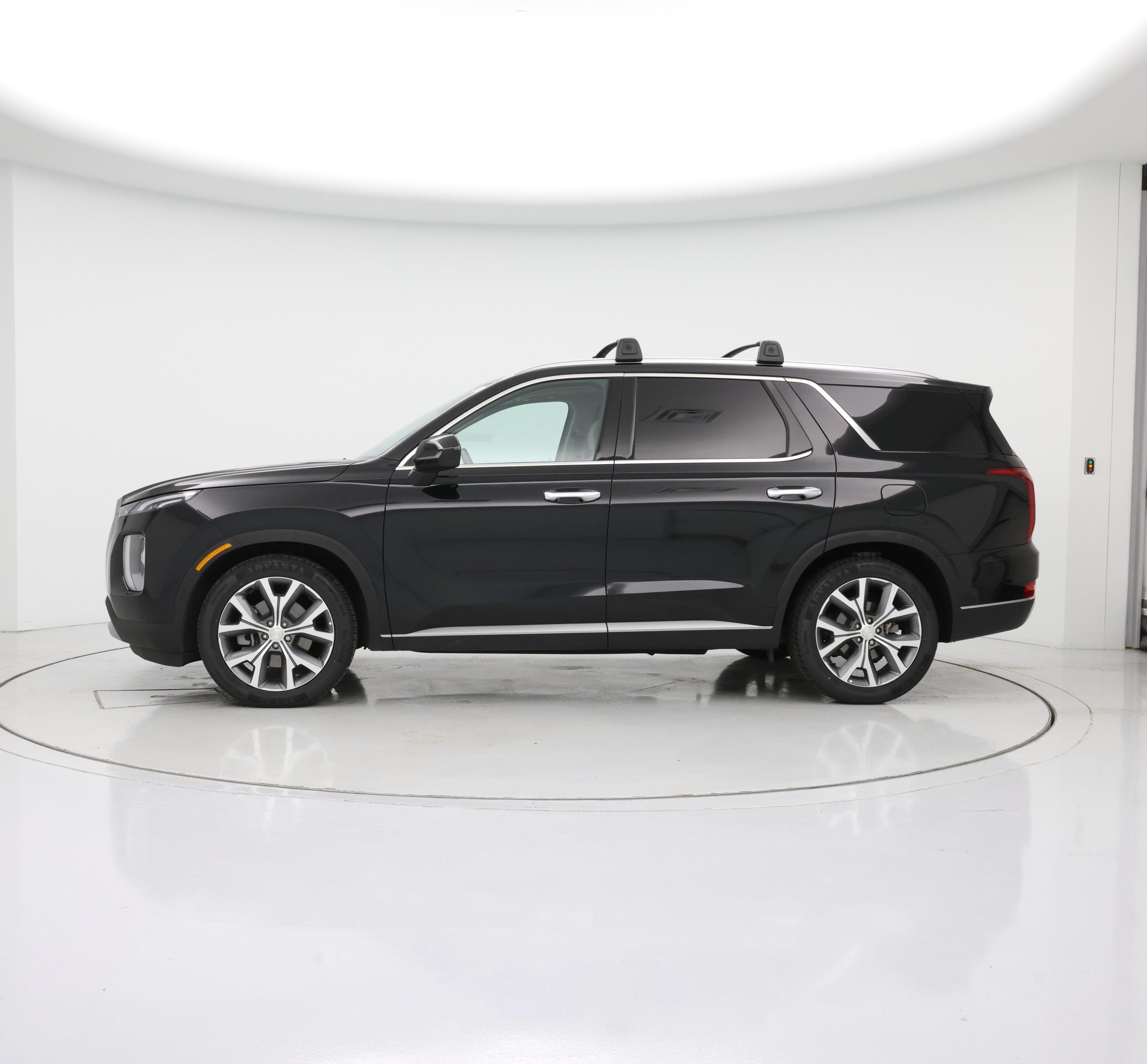 Thumbnail: 2022 Hyundai Palisade - 3