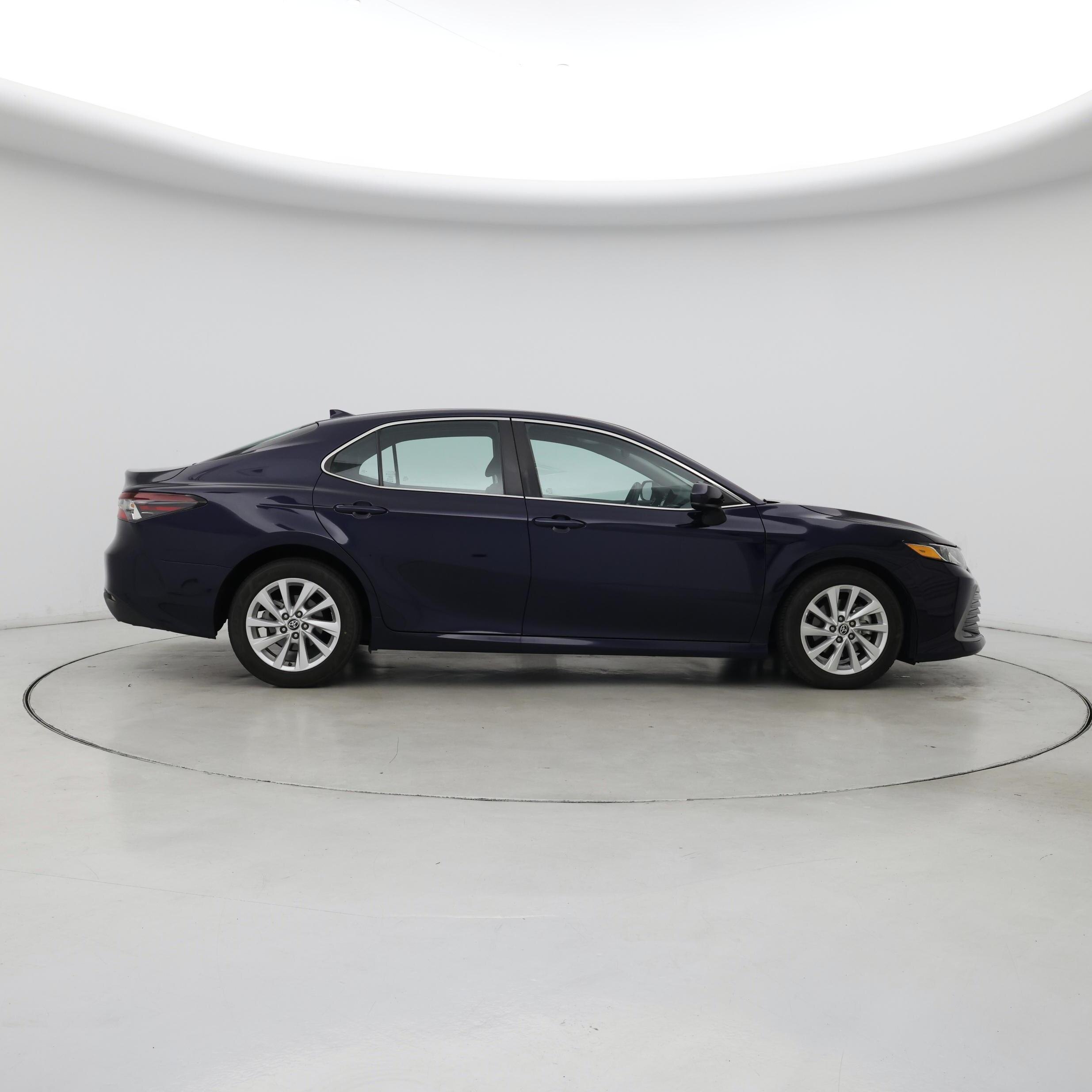 Thumbnail: 2021 Toyota Camry - 7