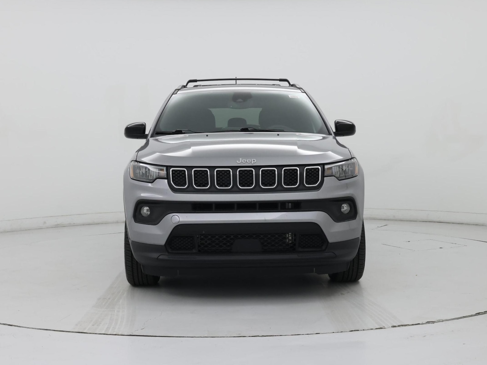 Image 6 of 2023 Jeep Compass Latitude Lux