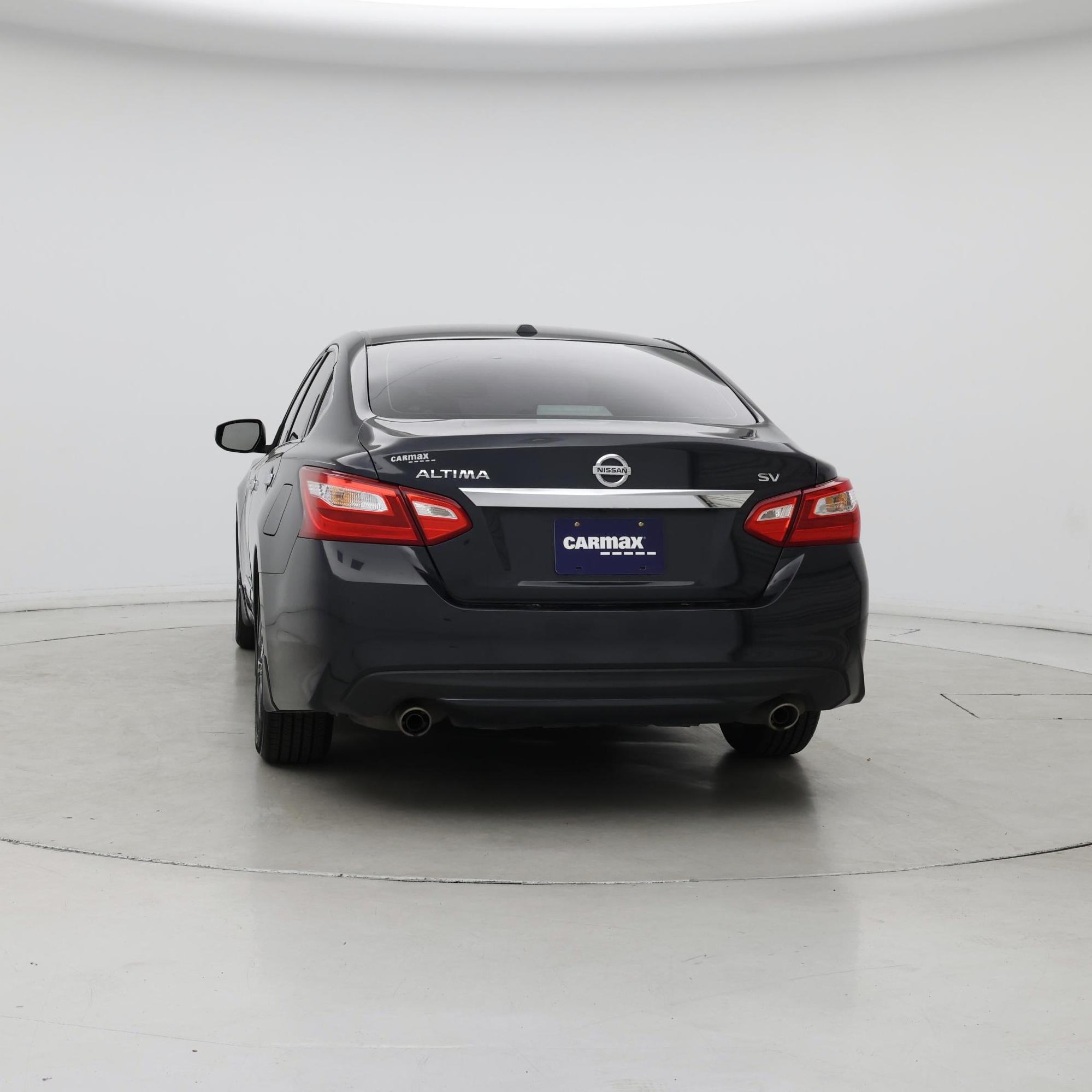 Thumbnail: 2016 Nissan Altima - 6