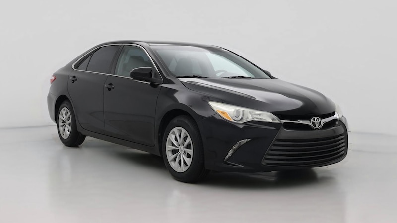 2015 Toyota Camry LE Hero Image