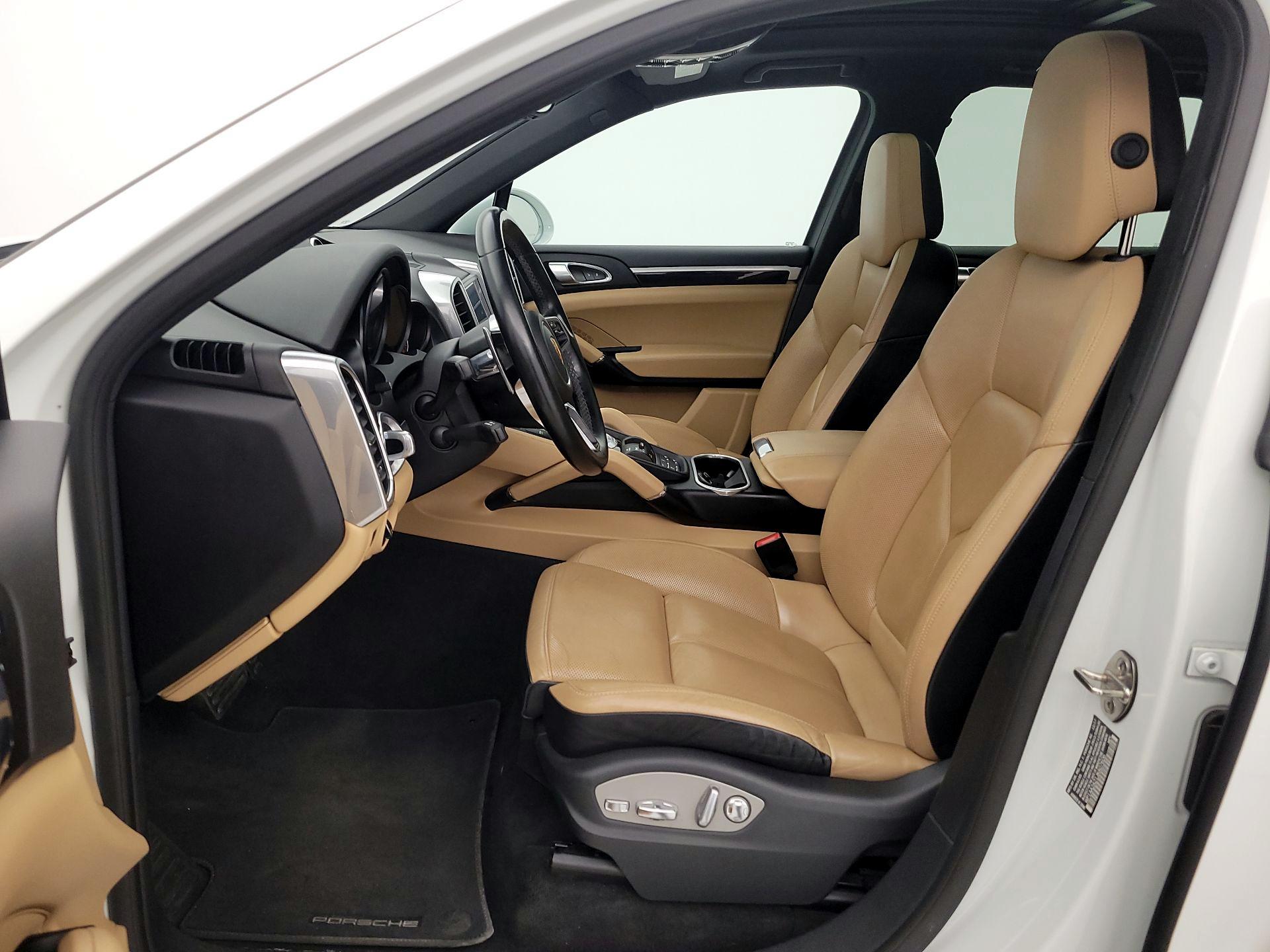 Thumbnail: 2018 Porsche Cayenne - 11