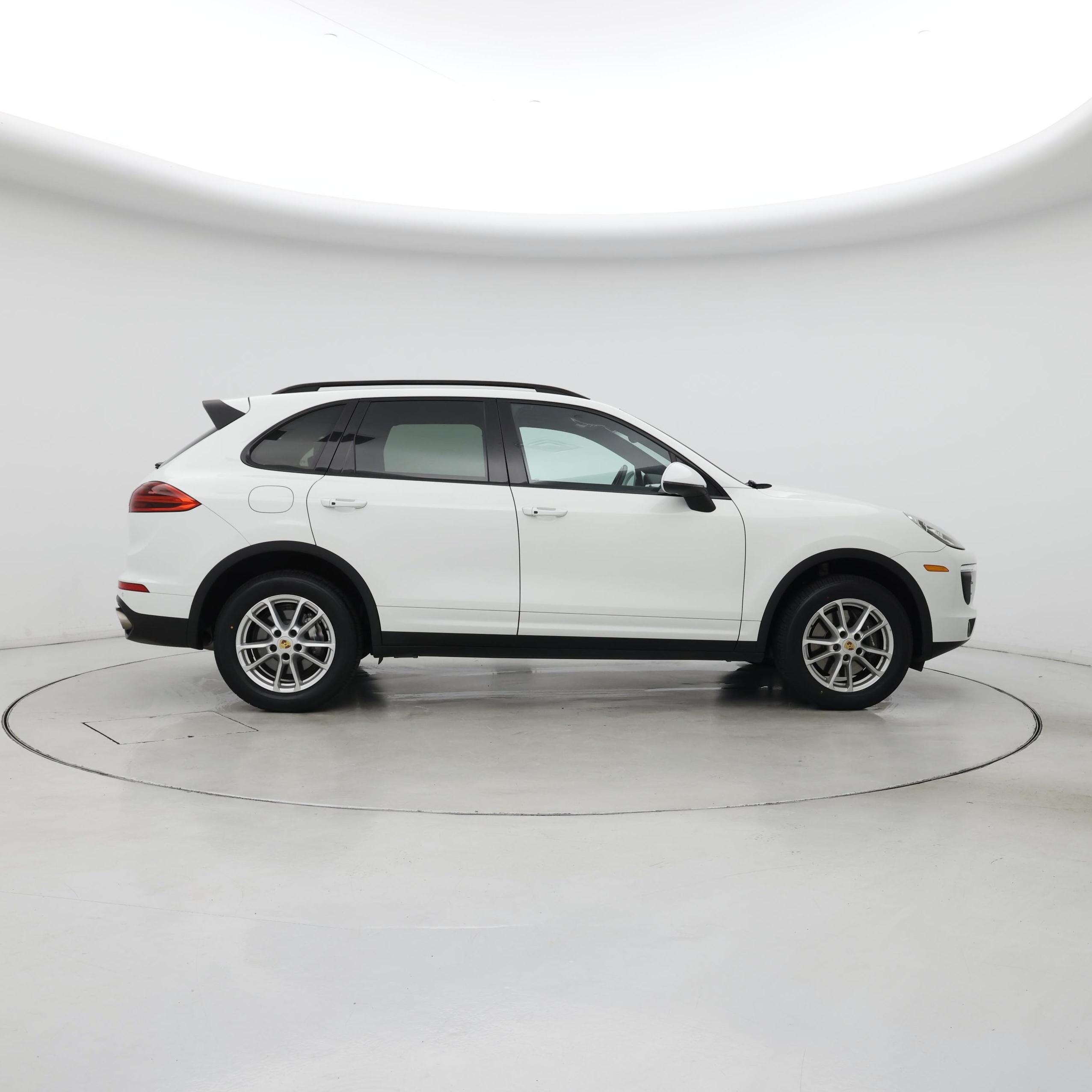 Thumbnail: 2018 Porsche Cayenne - 7
