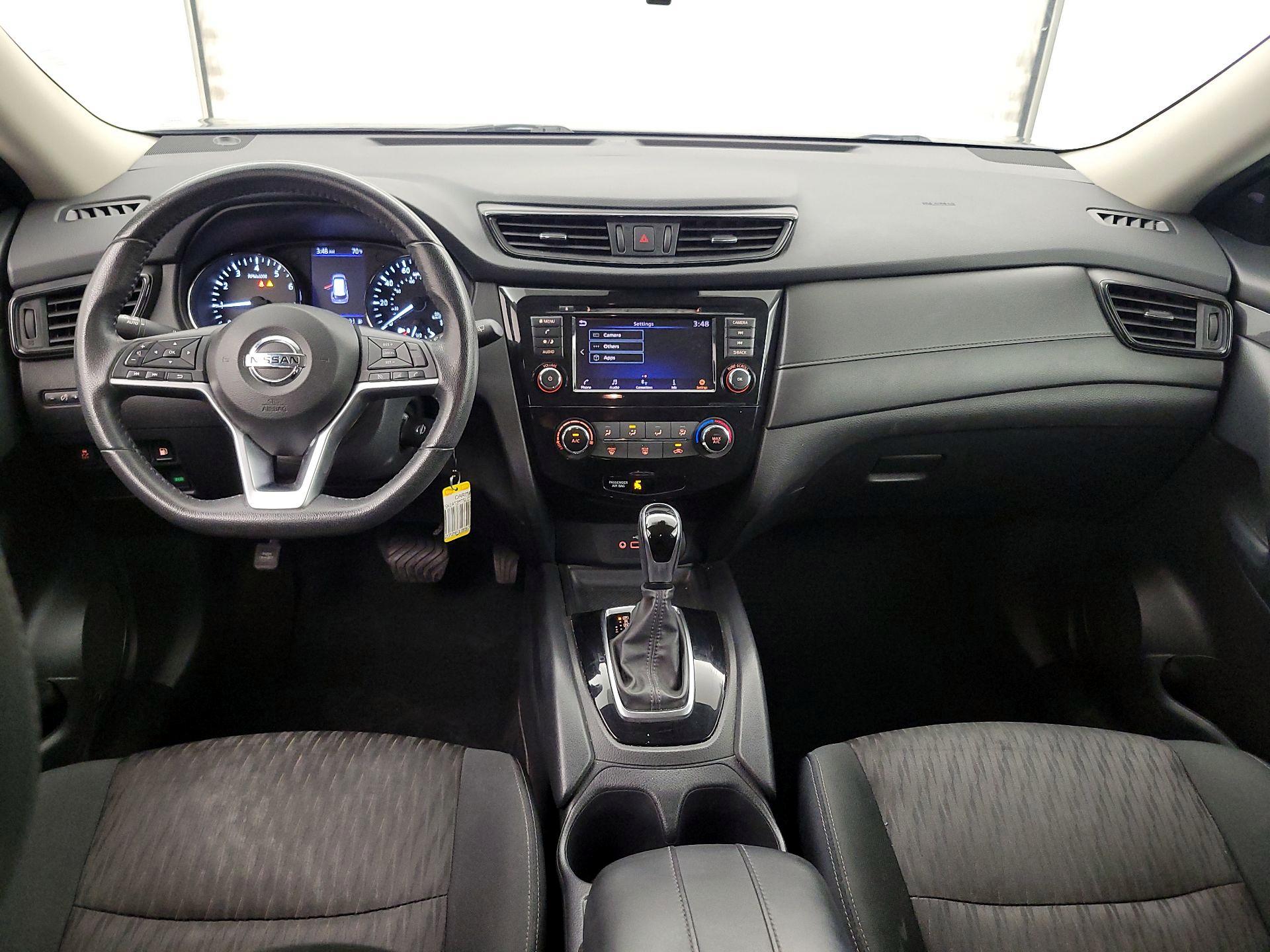 Thumbnail: 2020 Nissan Rogue - 9