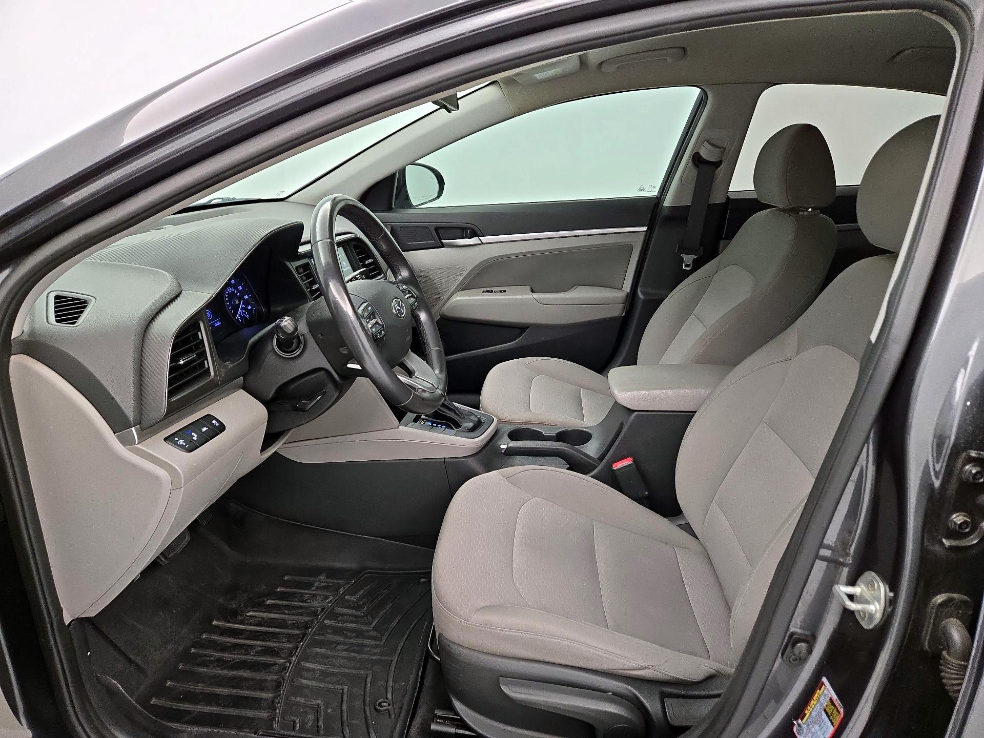 Thumbnail: 2020 Hyundai Elantra - 11