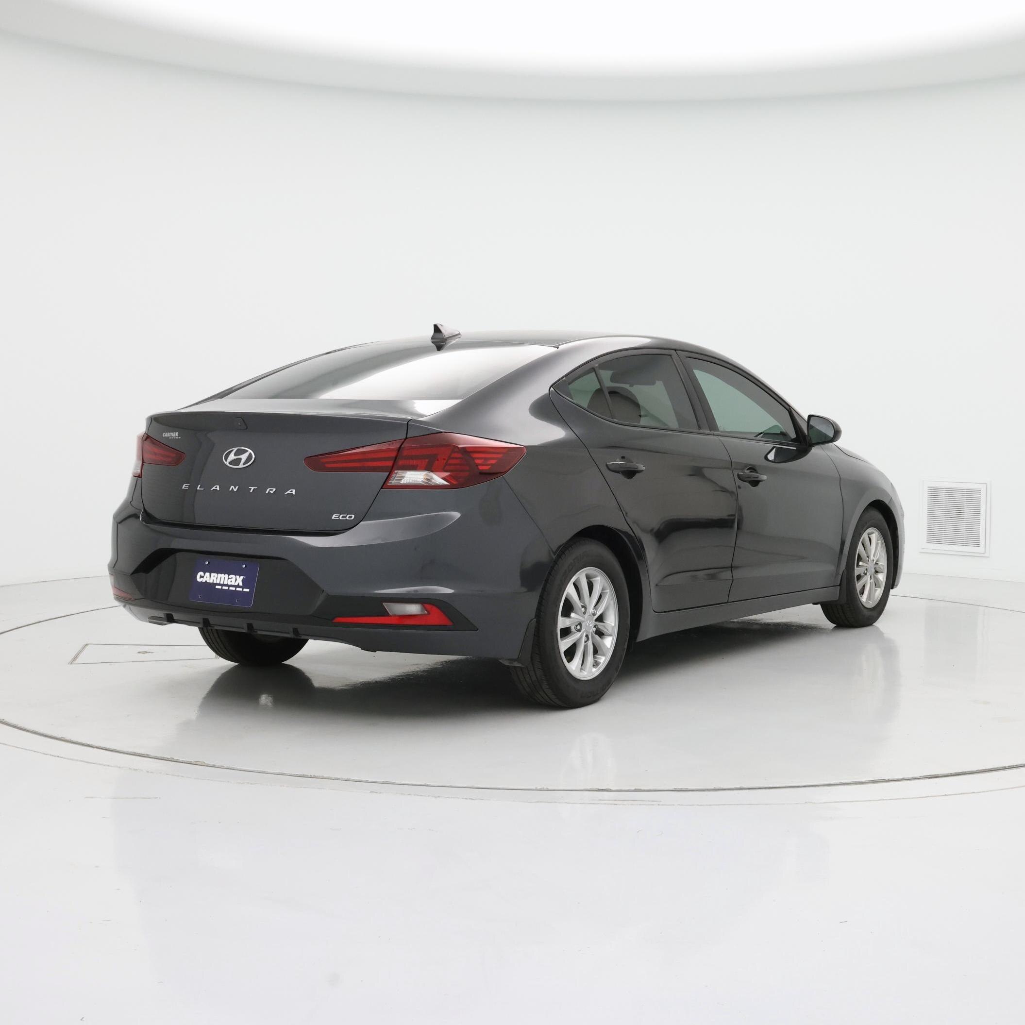 Thumbnail: 2020 Hyundai Elantra - 8