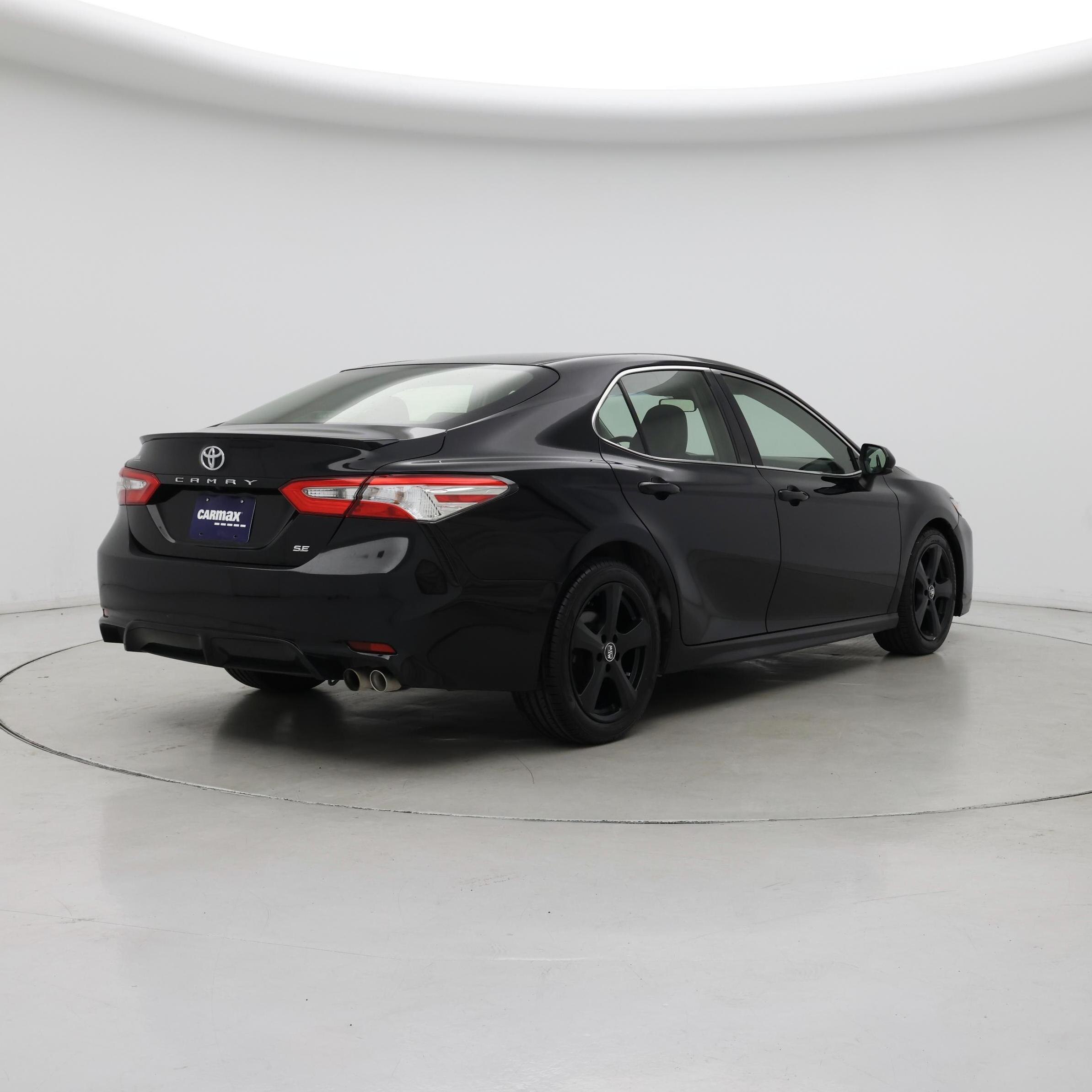Thumbnail: 2018 Toyota Camry - 8