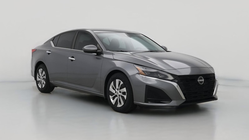 2023 Nissan Altima S Hero Image