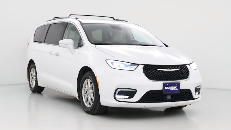2021 Chrysler Pacifica Touring L Hero Image