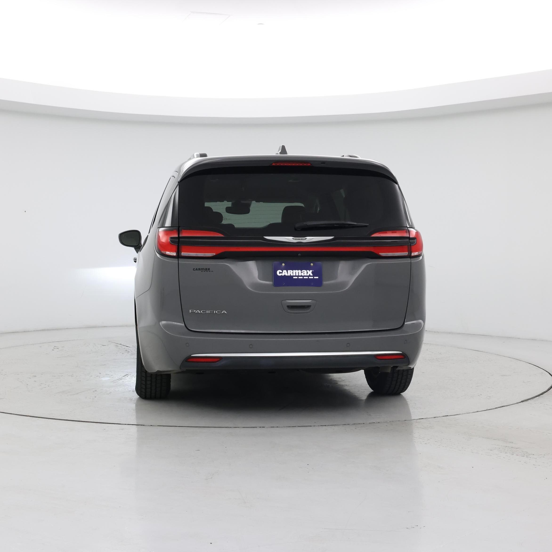 Thumbnail: 2021 Chrysler Pacifica - 6