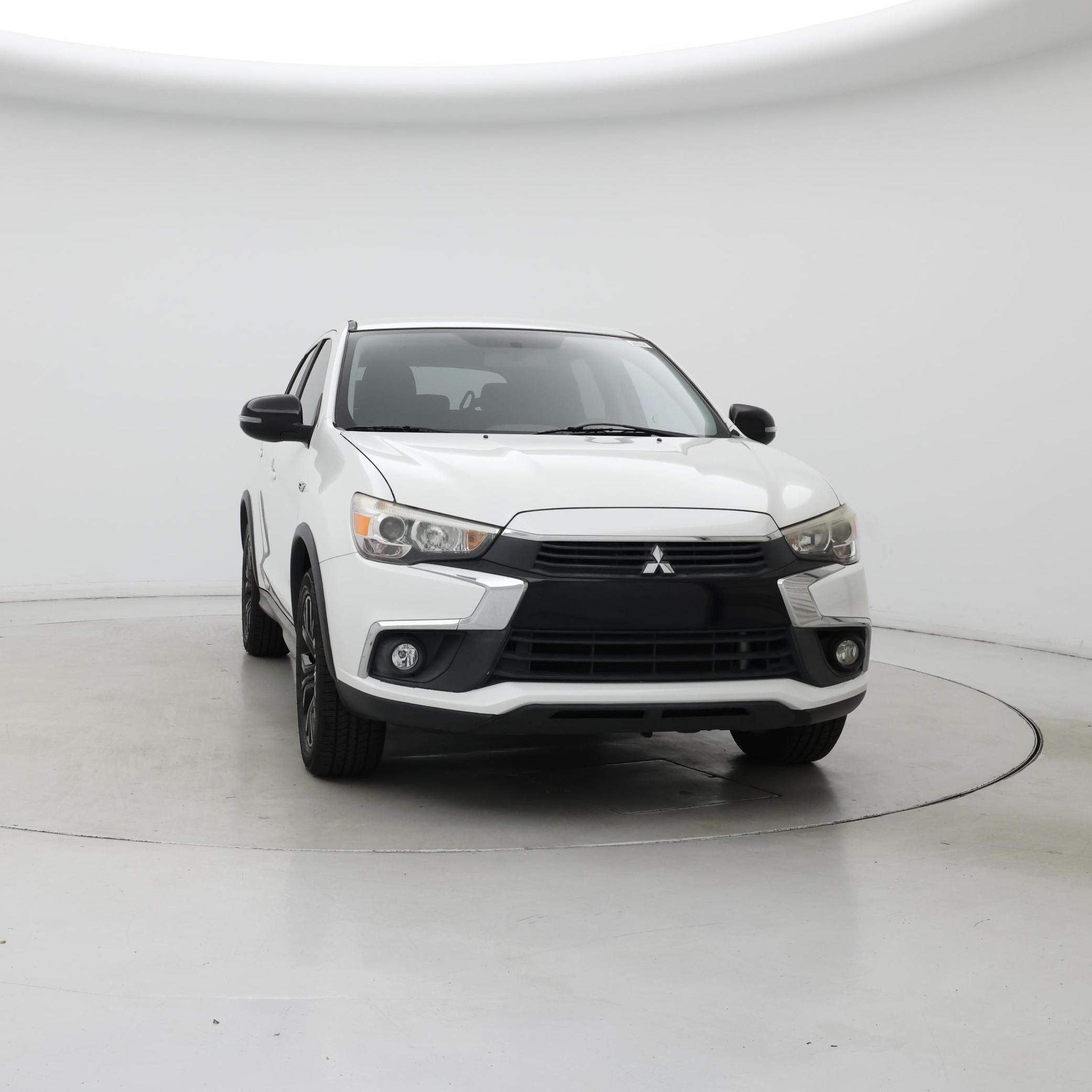 Thumbnail: 2017 Mitsubishi Outlander Sport - 5