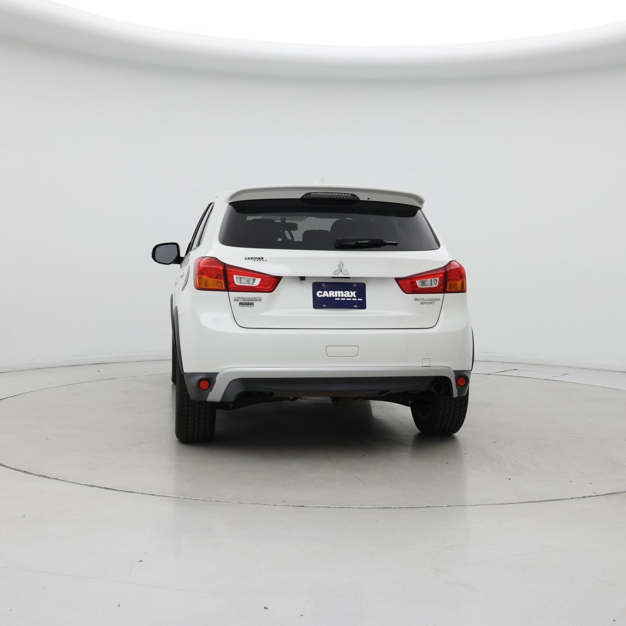 Thumbnail: 2017 Mitsubishi Outlander Sport - 6