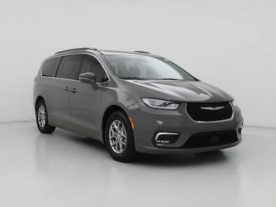 2021 Chrysler Pacifica Touring -
                Gilbert, AZ