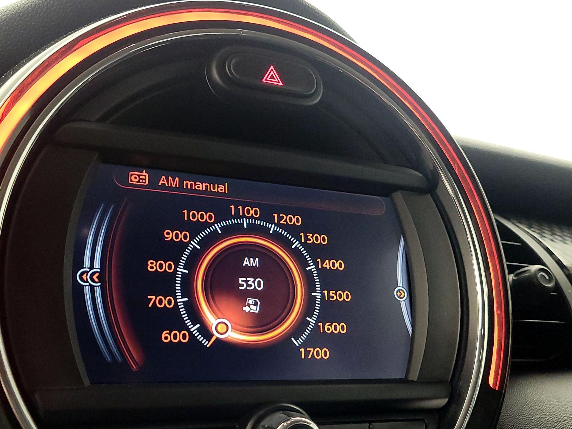 Thumbnail: 2017 MINI Cooper Hardtop - 14