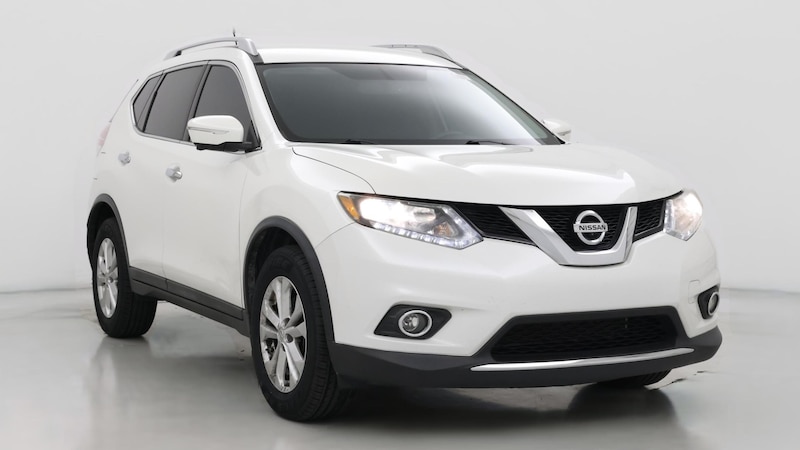 2015 Nissan Rogue SV Hero Image