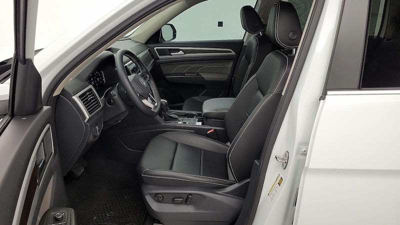 2023 Volkswagen Atlas SE 11