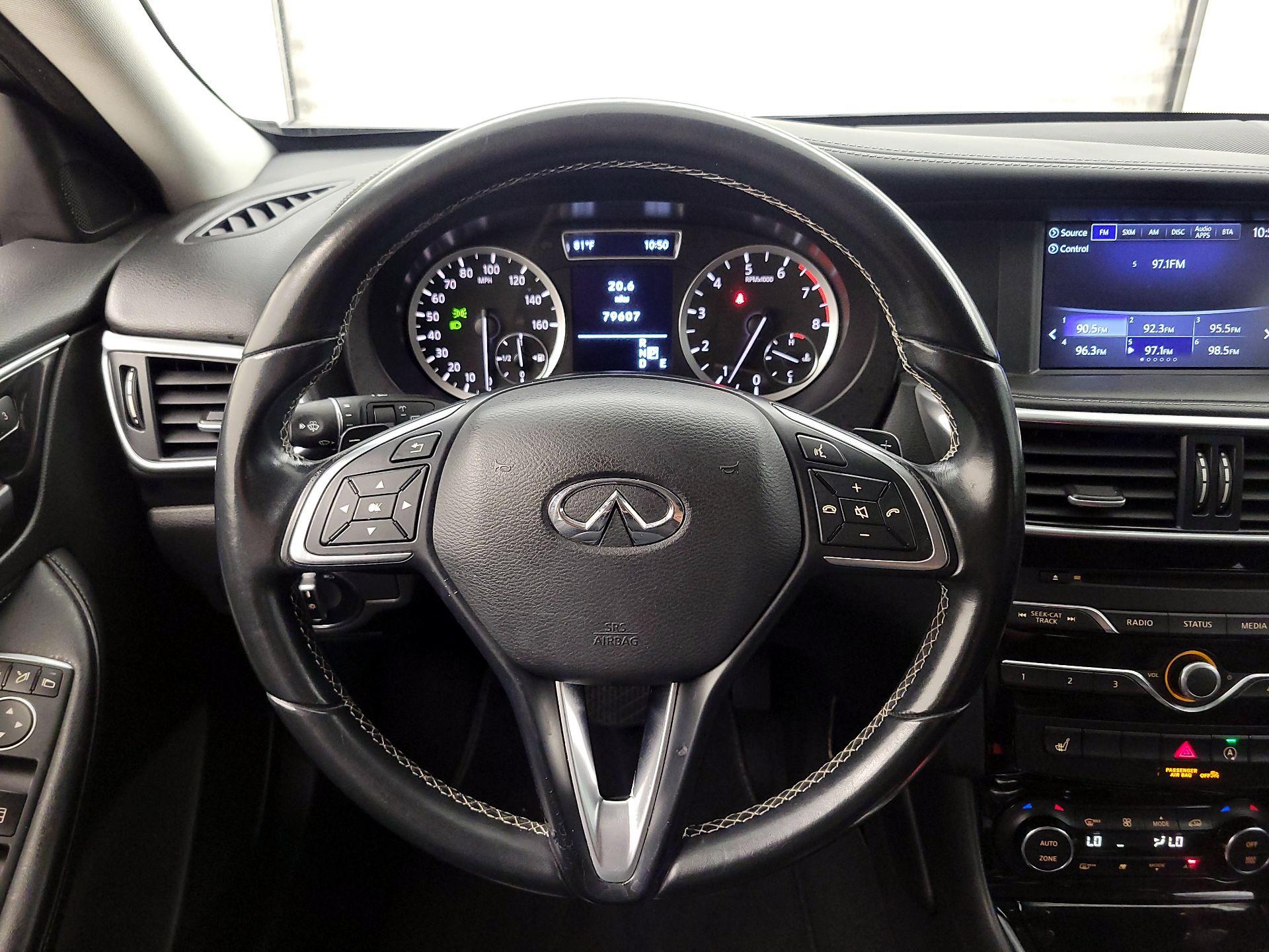 Thumbnail: 2018 INFINITI QX30 - 10