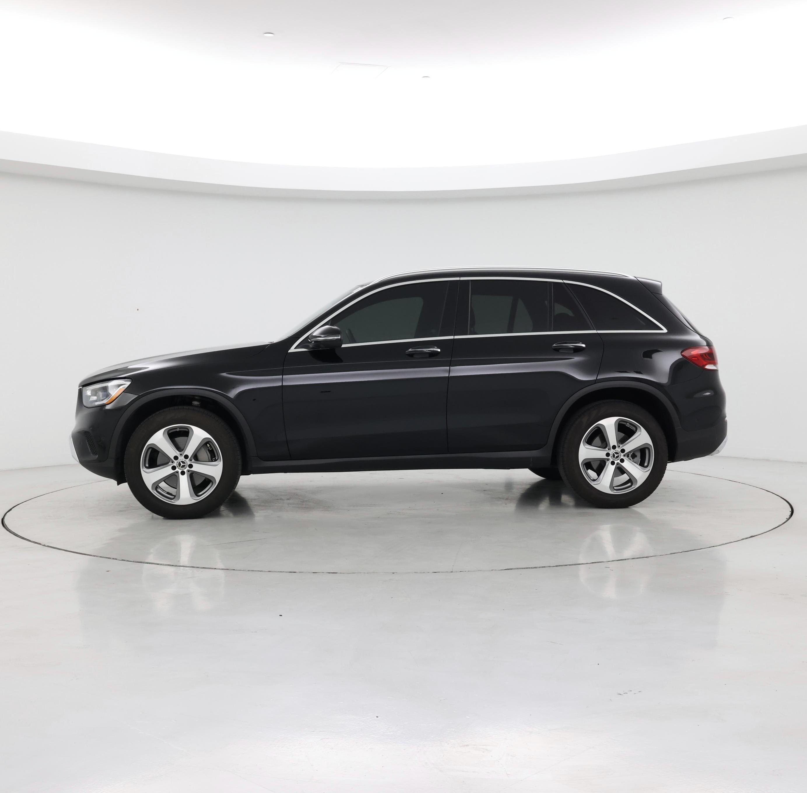 Thumbnail: 2022 Mercedes-Benz GLC - 3
