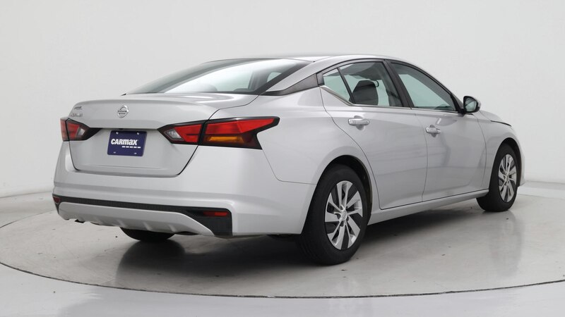 2021 Nissan Altima S 8