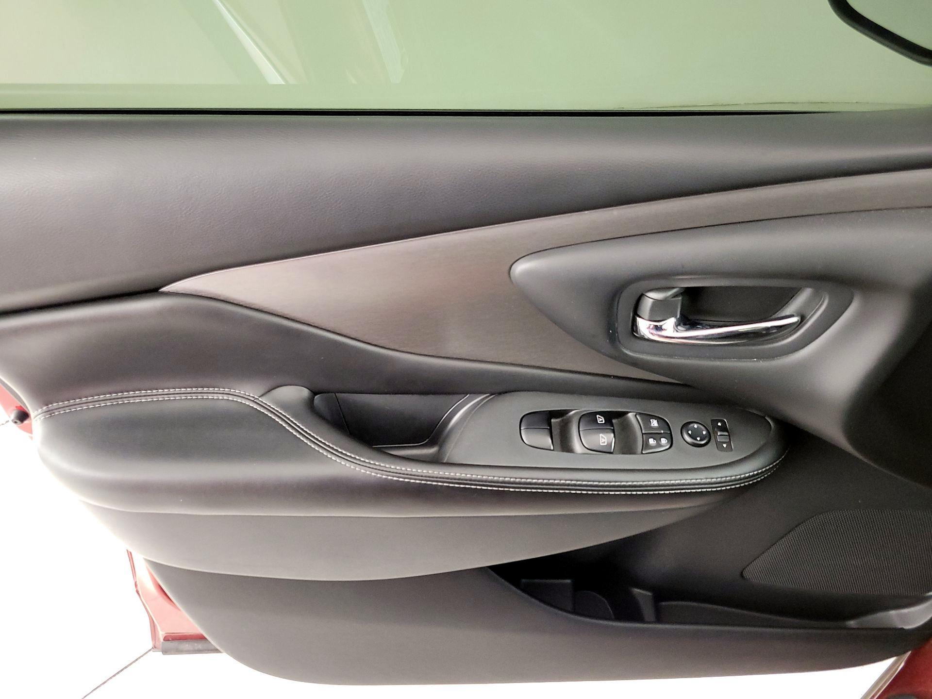 Thumbnail: 2019 Nissan Murano - 12