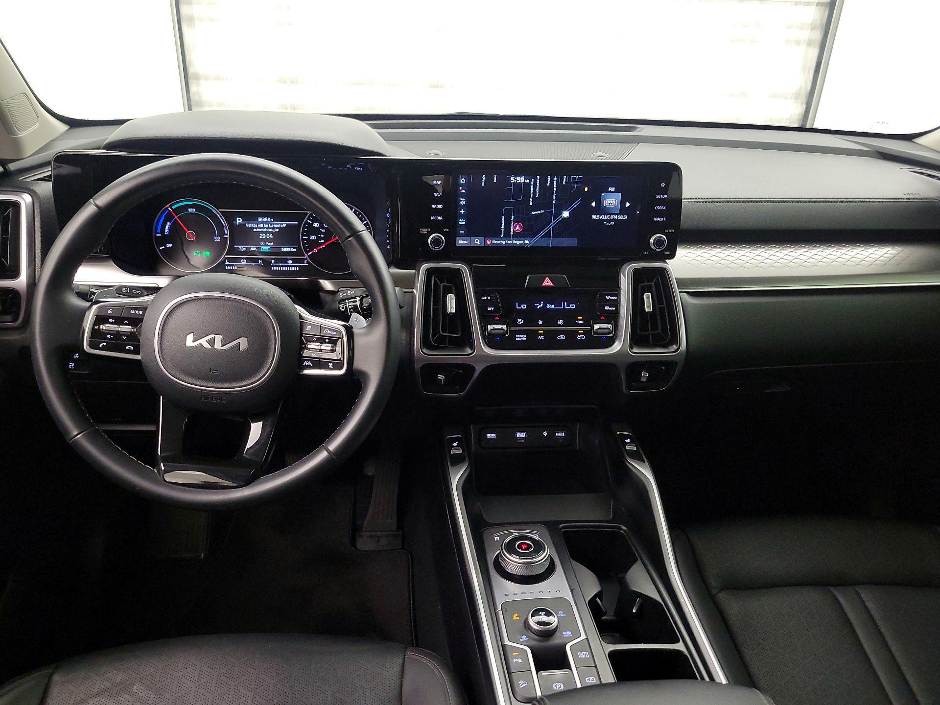 Thumbnail: 2023 Kia Sorento - 9