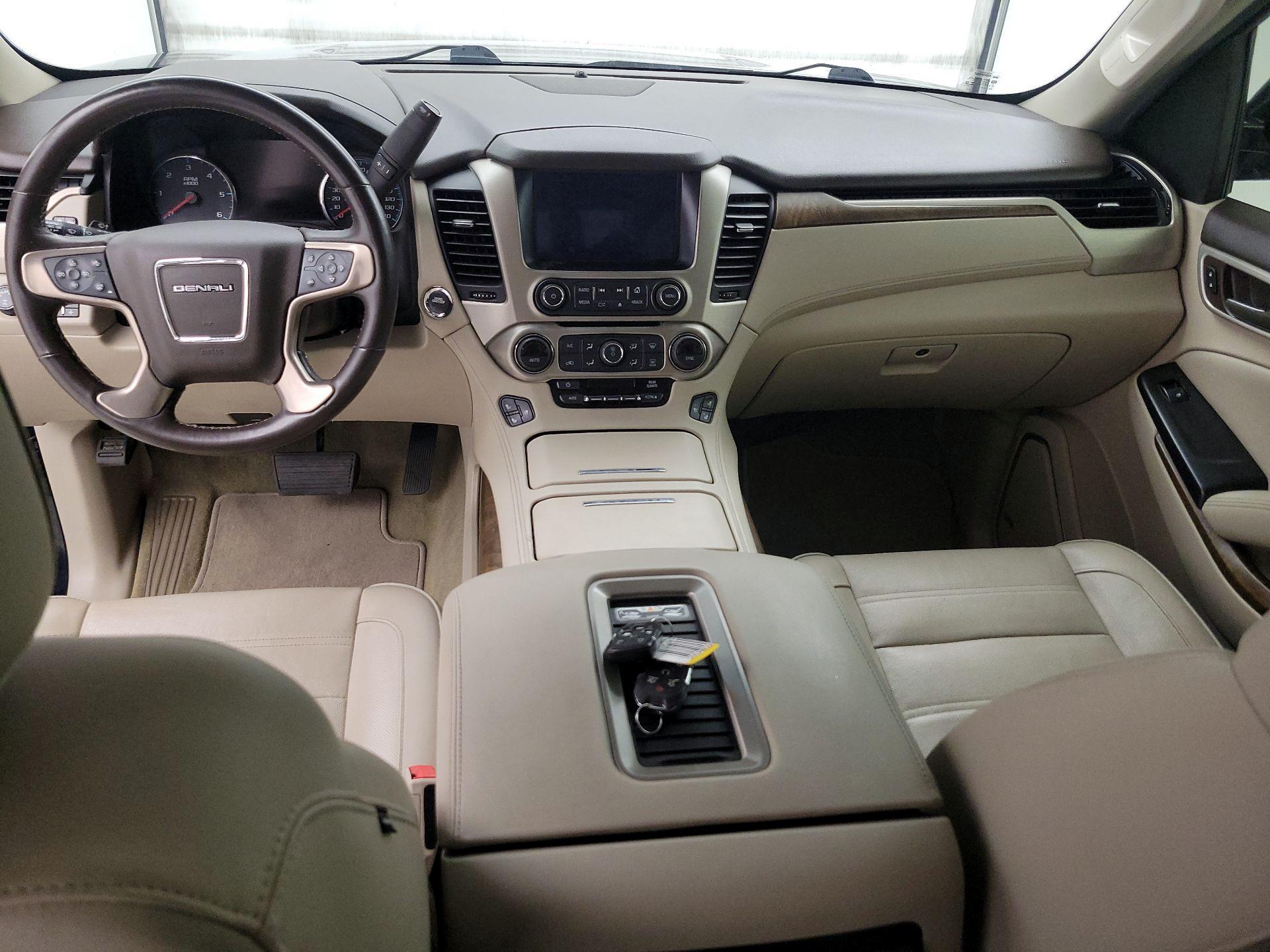 Thumbnail: 2019 GMC Yukon - 9