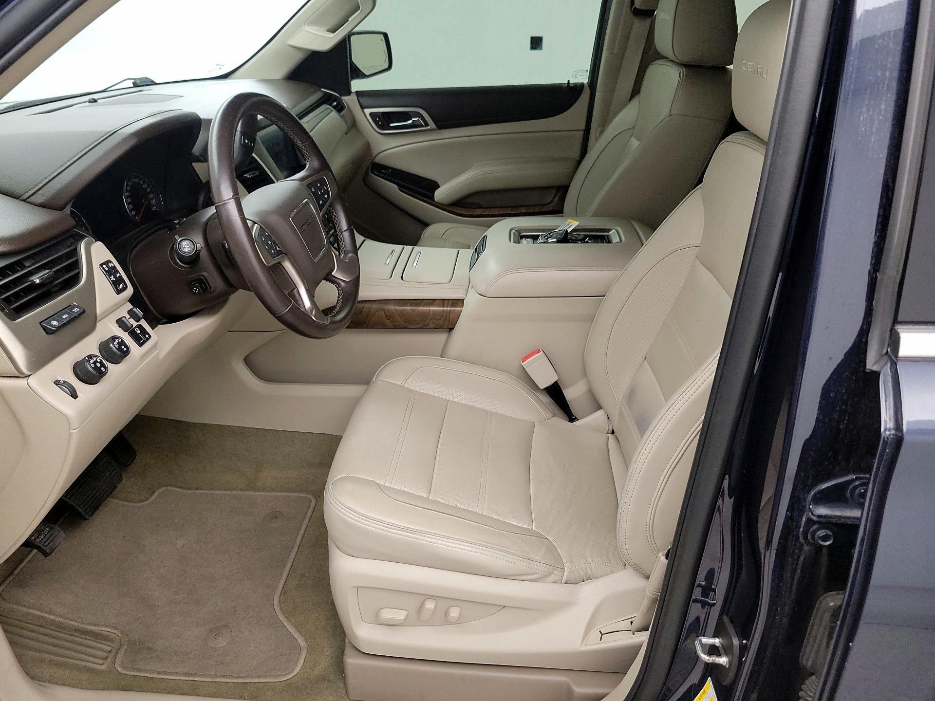 Thumbnail: 2019 GMC Yukon - 11