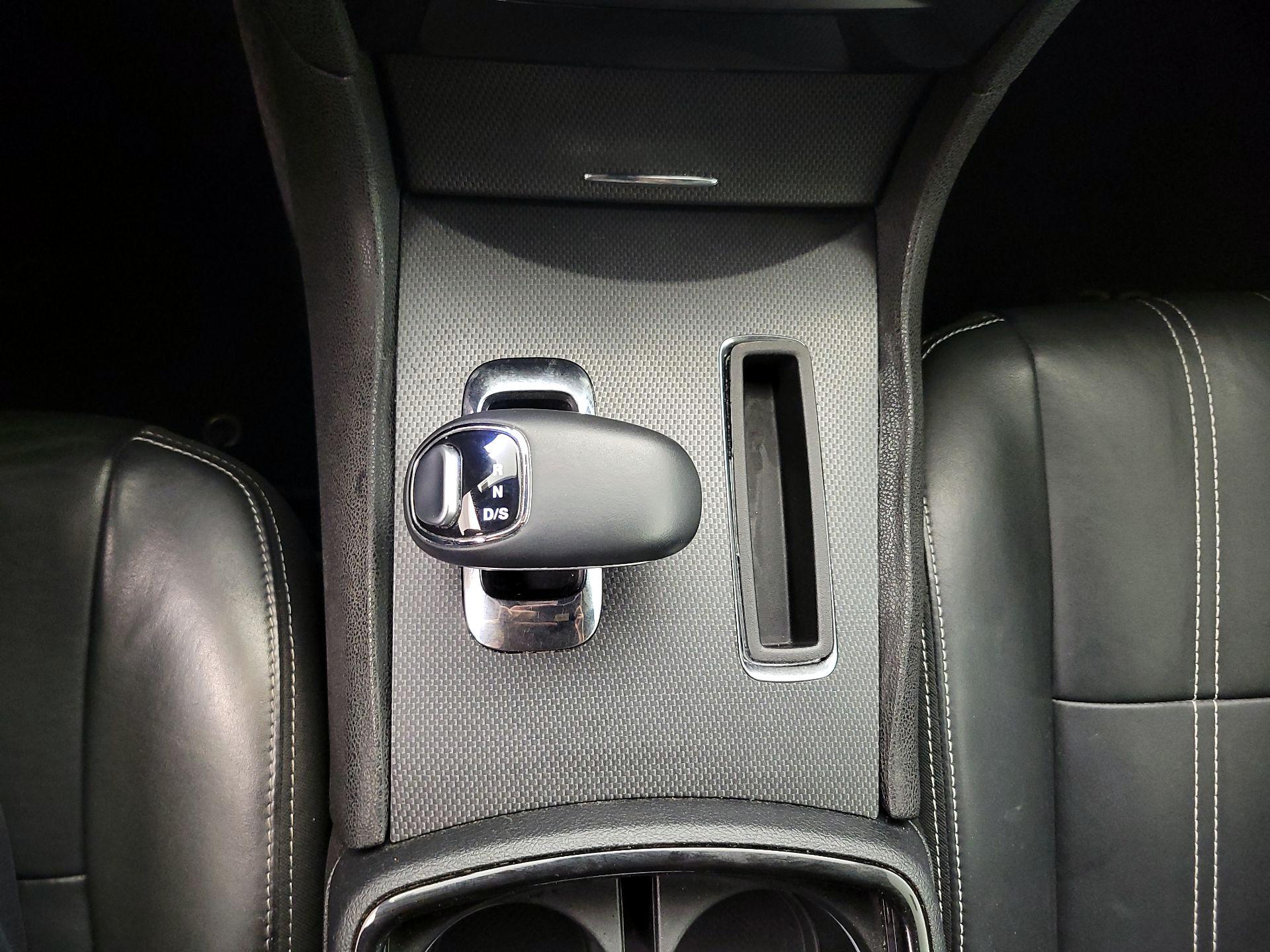Thumbnail: 2014 Chrysler 300 - 18