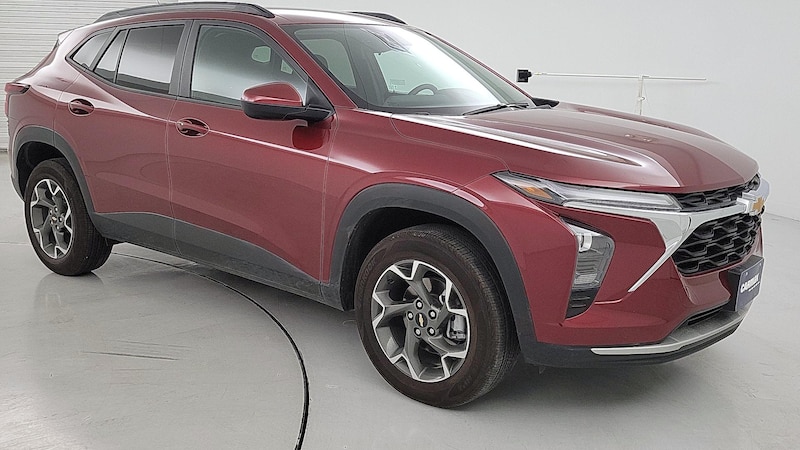 2024 Chevrolet Trax LT Hero Image
