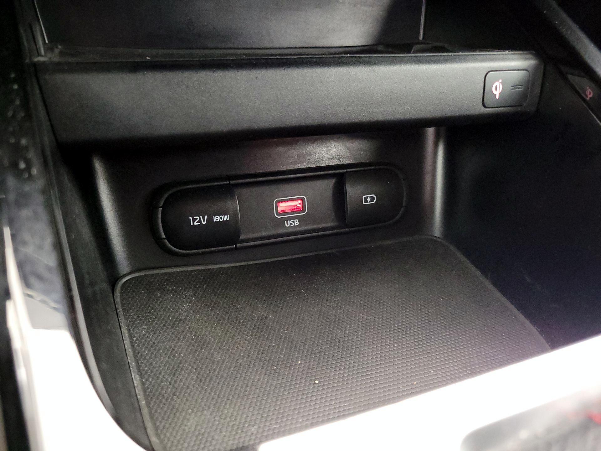 Thumbnail: 2023 Kia Forte - 19