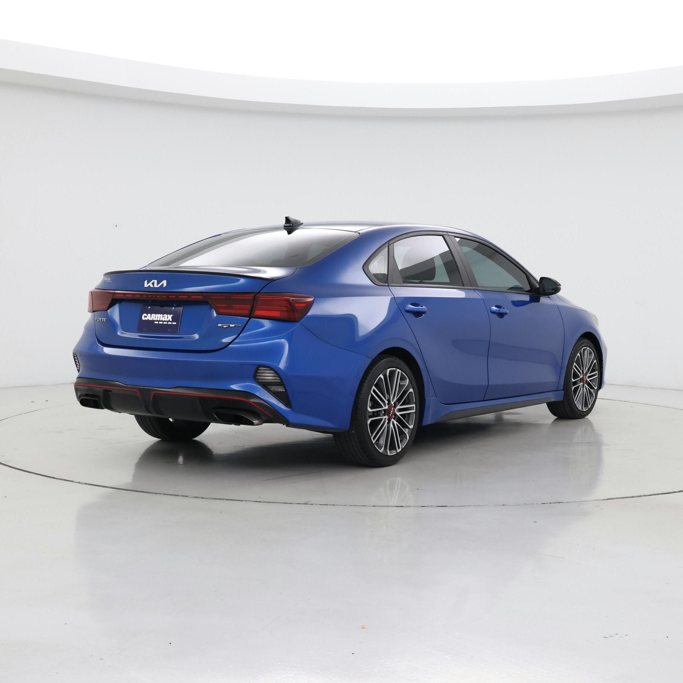 Thumbnail: 2023 Kia Forte - 8