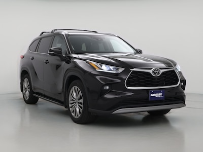 Black 2022 Toyota Highlander Platinum